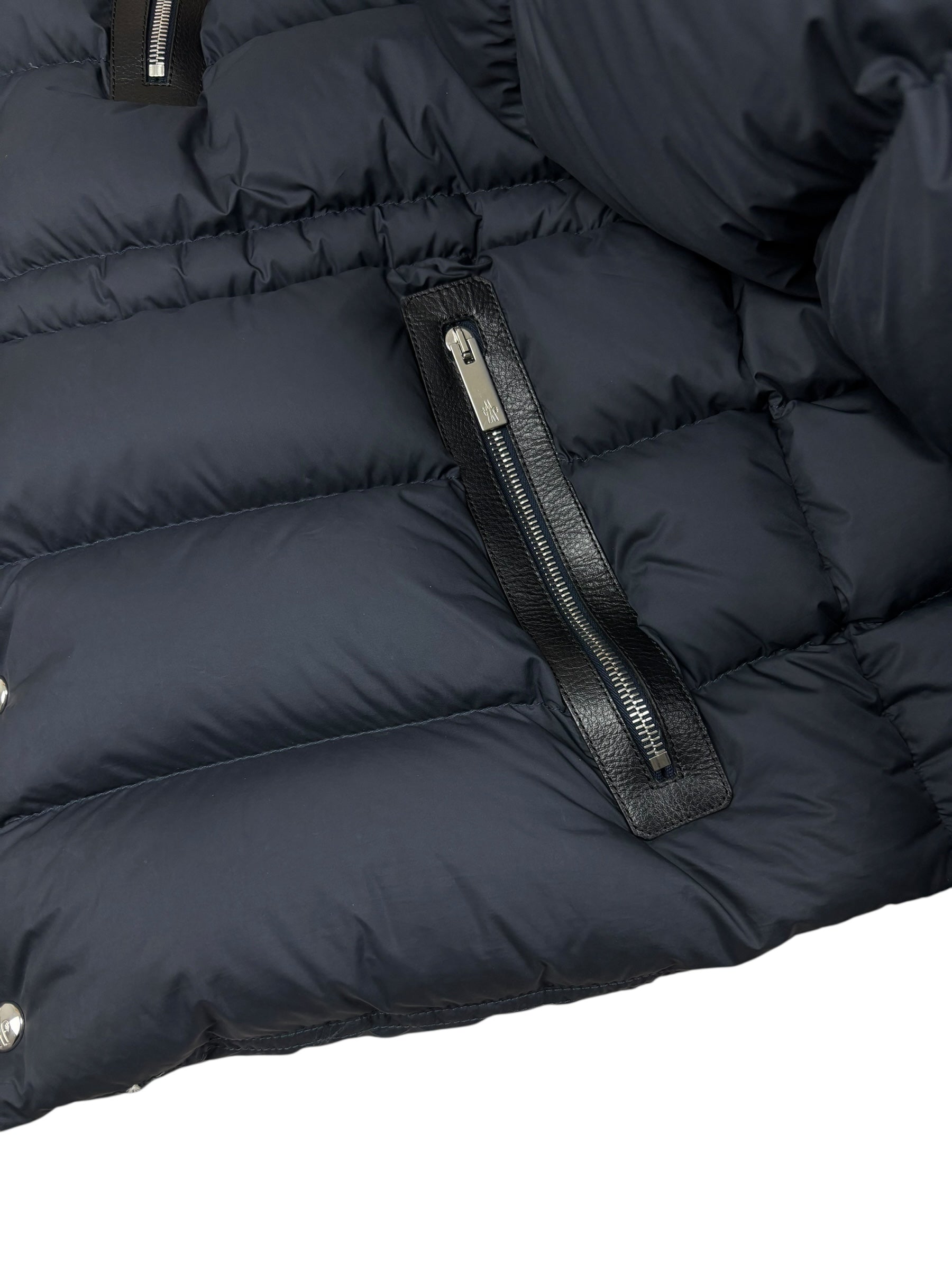 Doudoune Moncler marine taille 2 - Vue côté