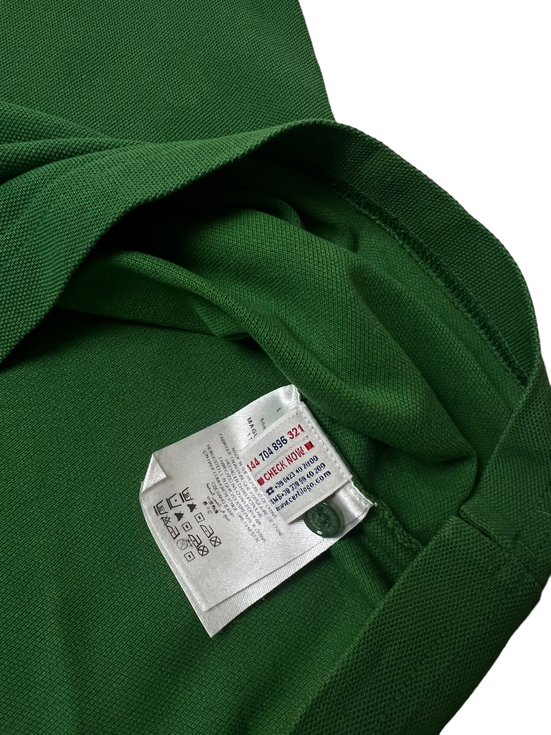 Polo Moncler vert taille L - Logo et étiquette