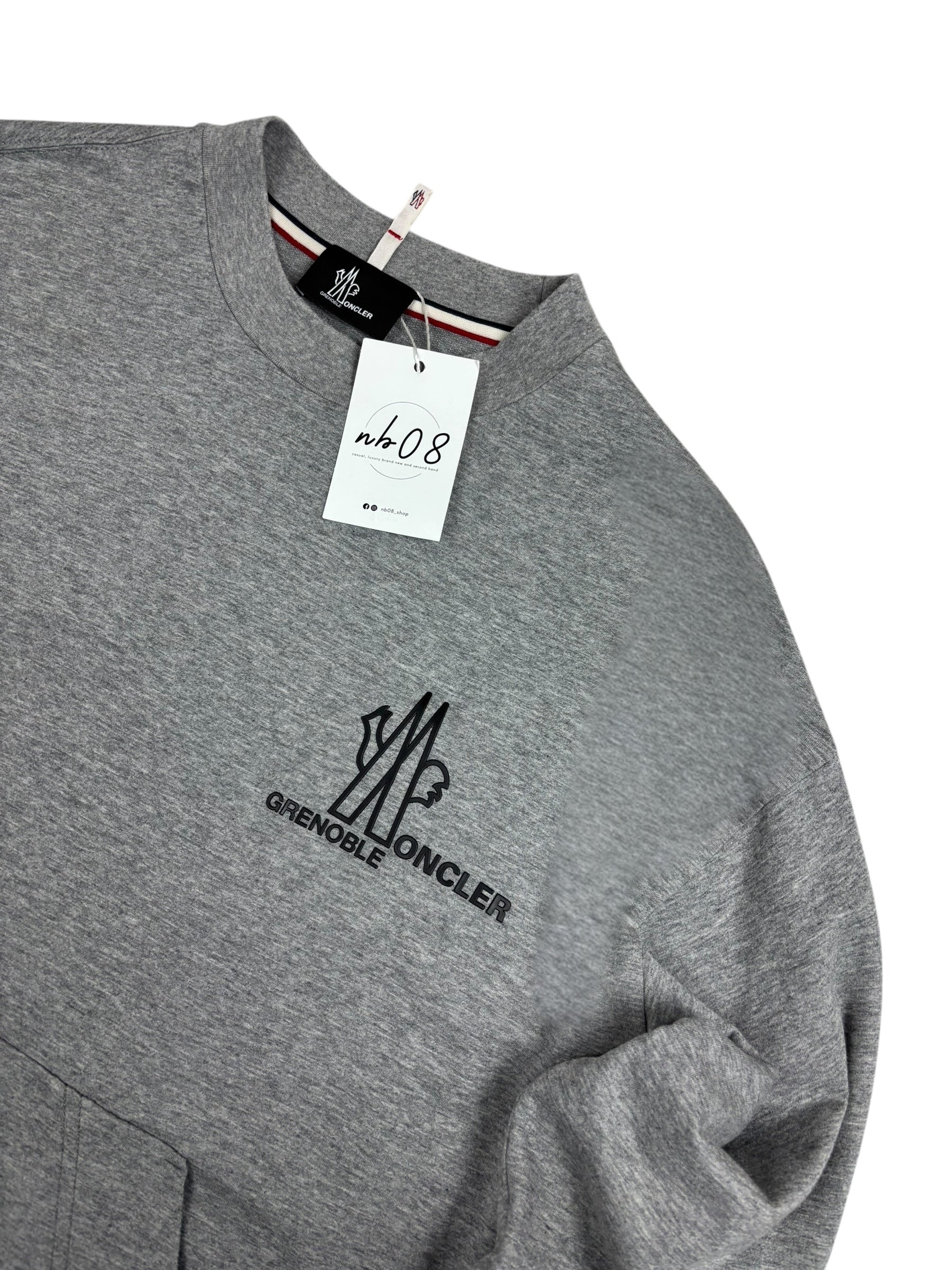Pull Moncler gris taille L - Vue de dos