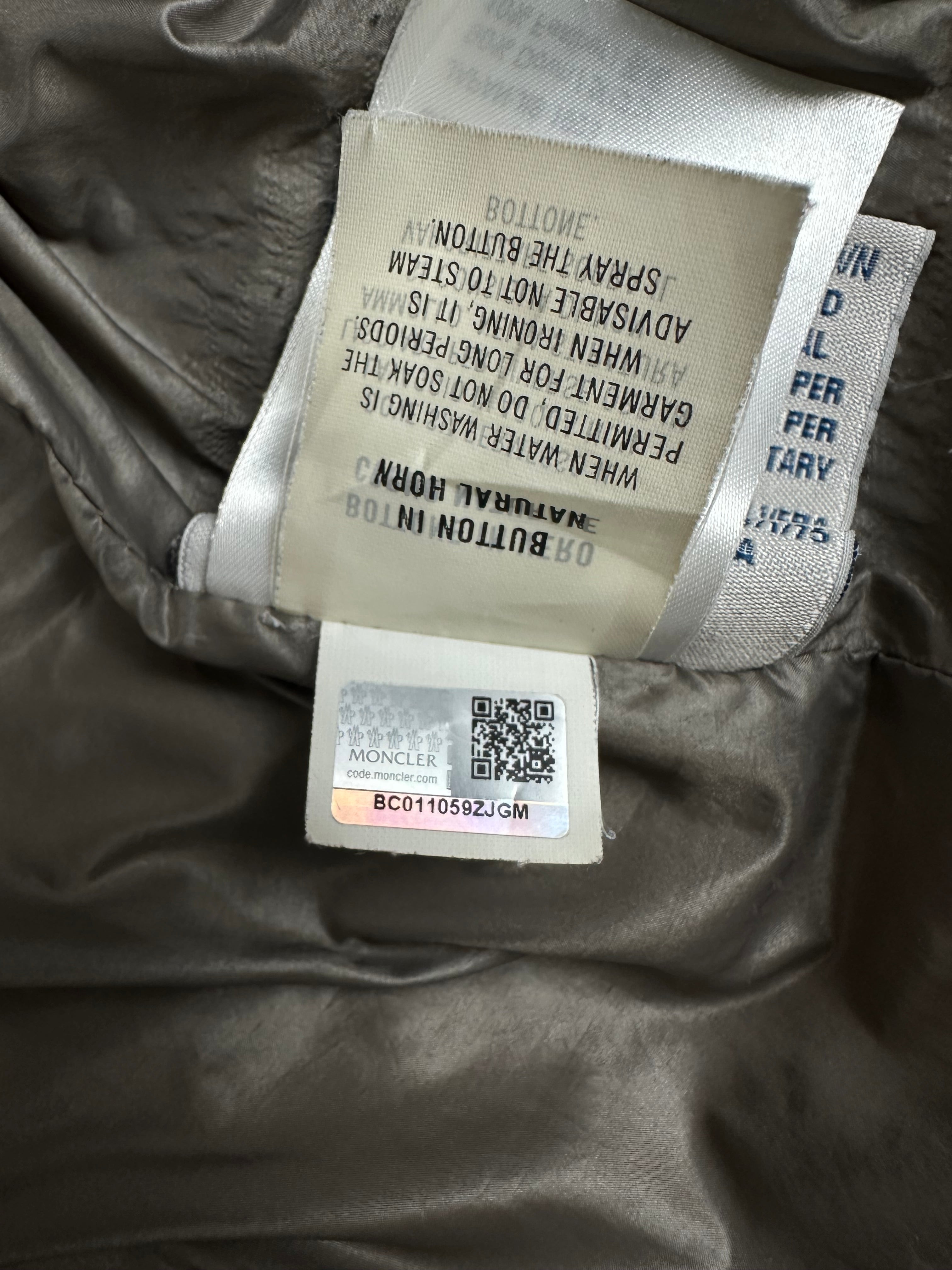 Veste Moncler gris taille 1 - Vue 6