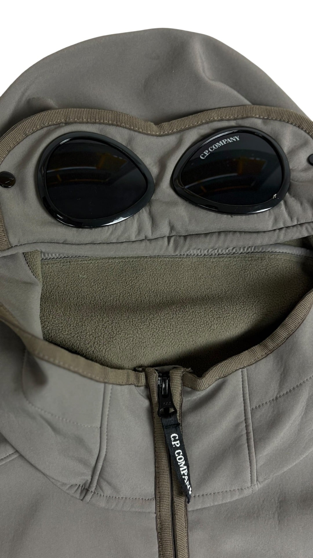 Gilet C.P Company Shell-R kaki taille 12 ans - vue 2/6