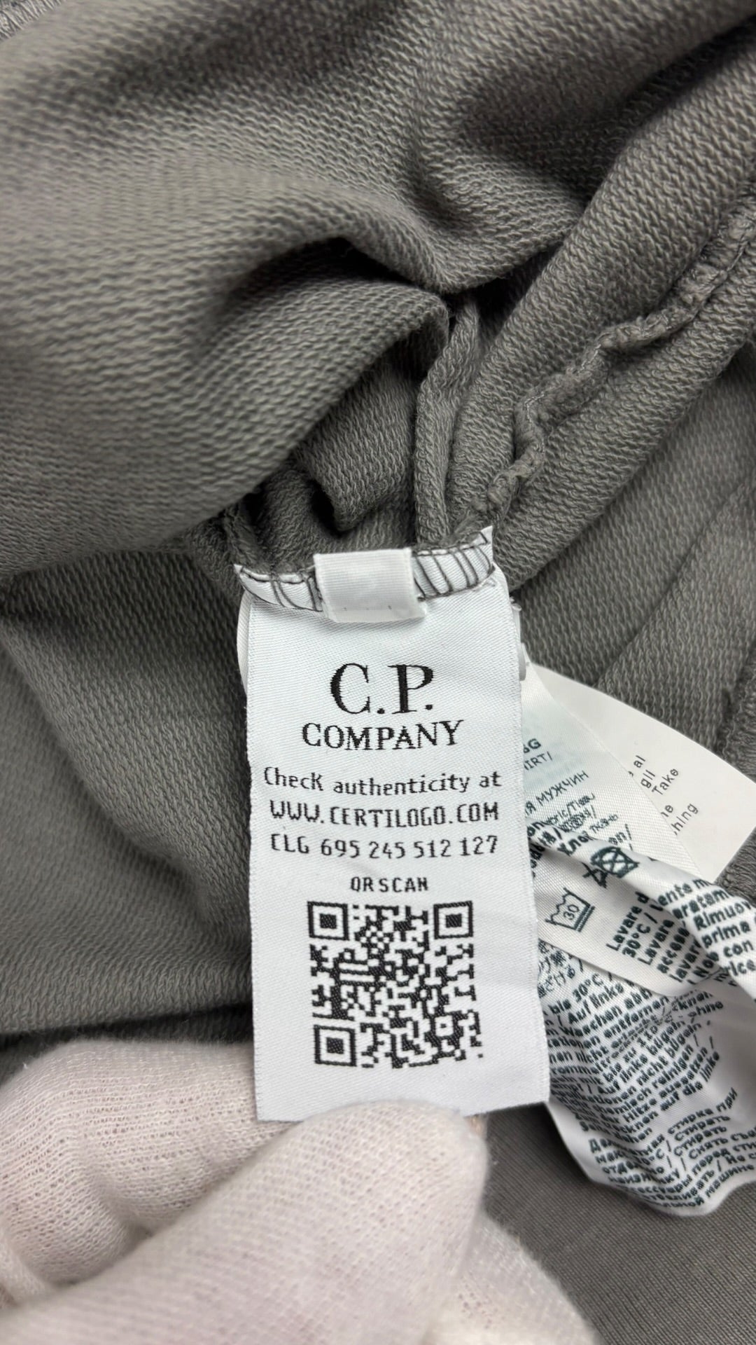 Crewneck Pull C.P Company gris taille S - Logo et étiquette
