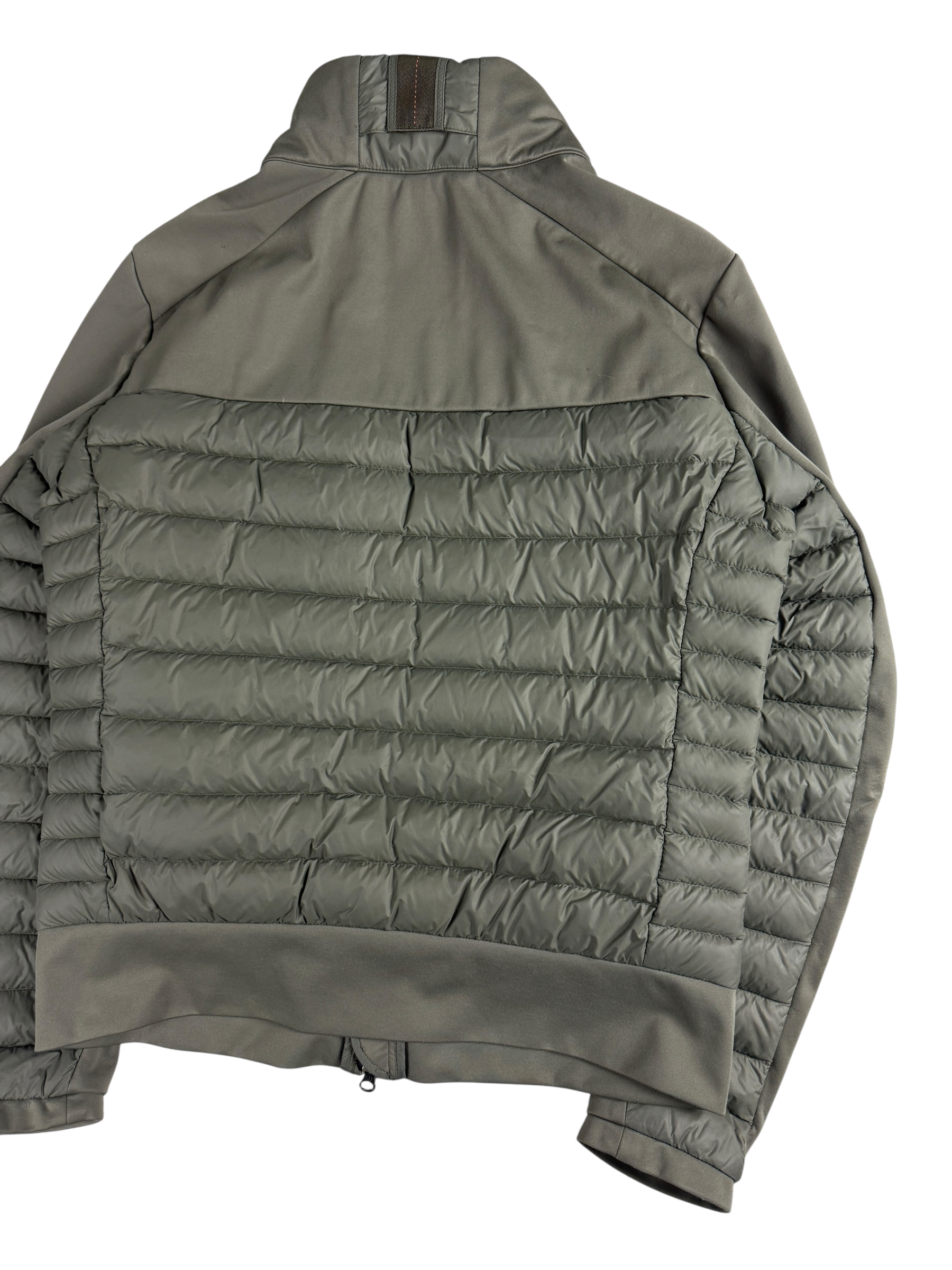 Doudoune Parajumpers kaki taille S - Logo et étiquette