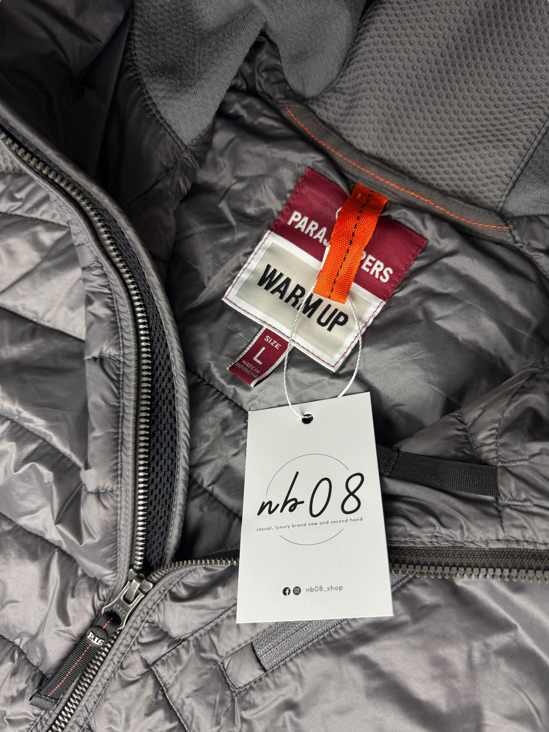 Veste Parajumpers gris taille L - Logo et étiquette