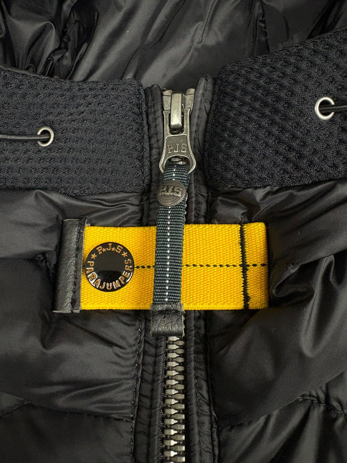 Veste Hybride Parajumpers Nolan noir, neuf, détail étiquettes et finitions — vue 5