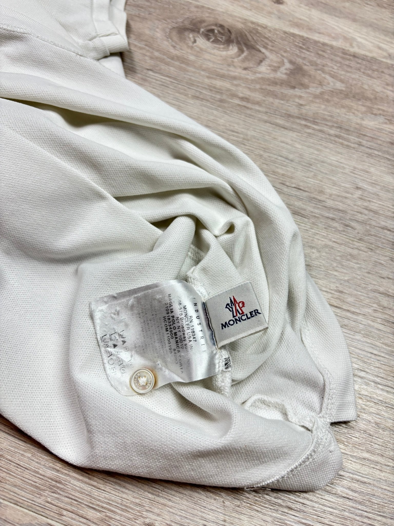 POLO MONCLER - NB08 SHOP