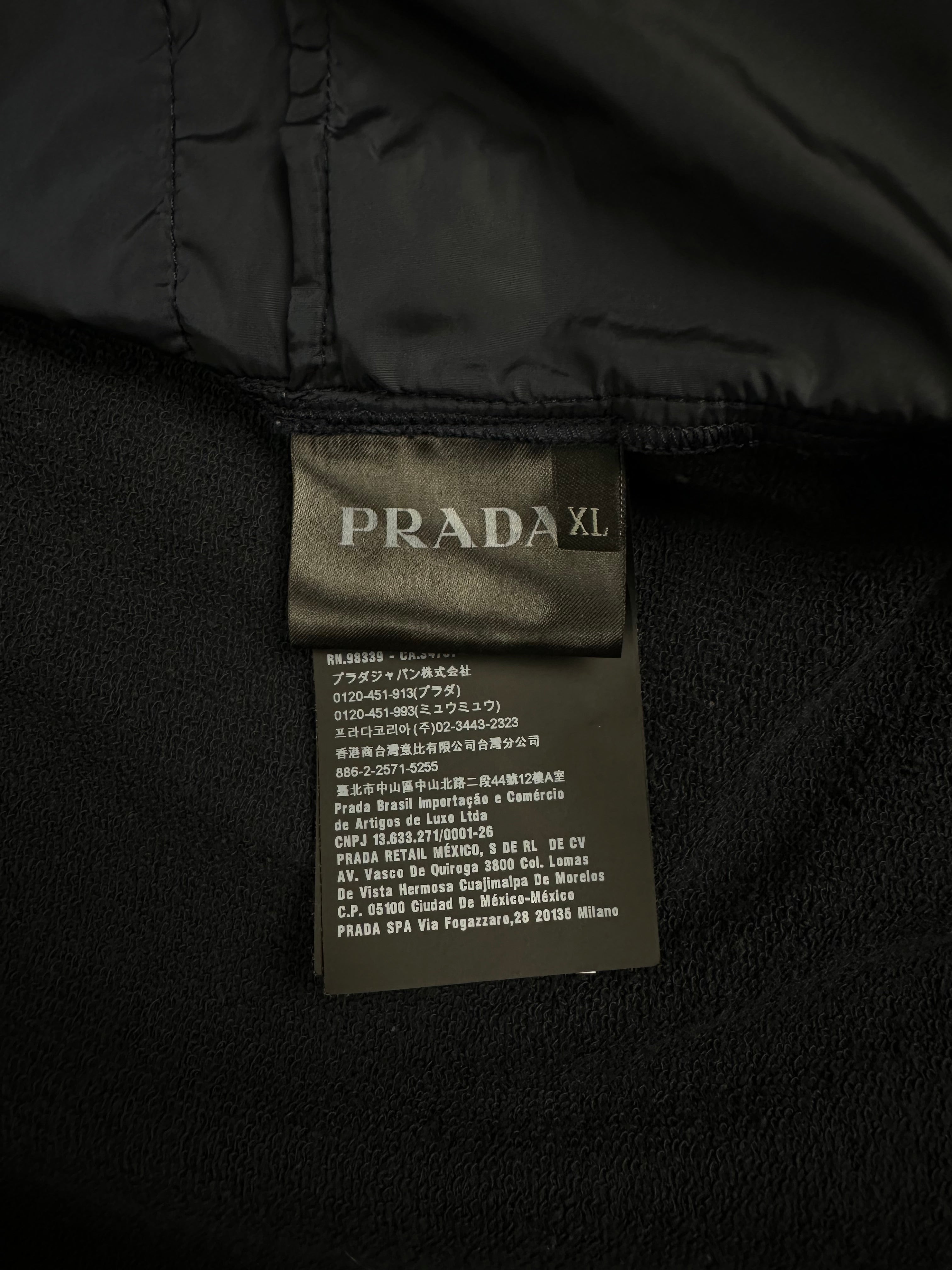 Cardigan Prada marine taille XL - Vue côté