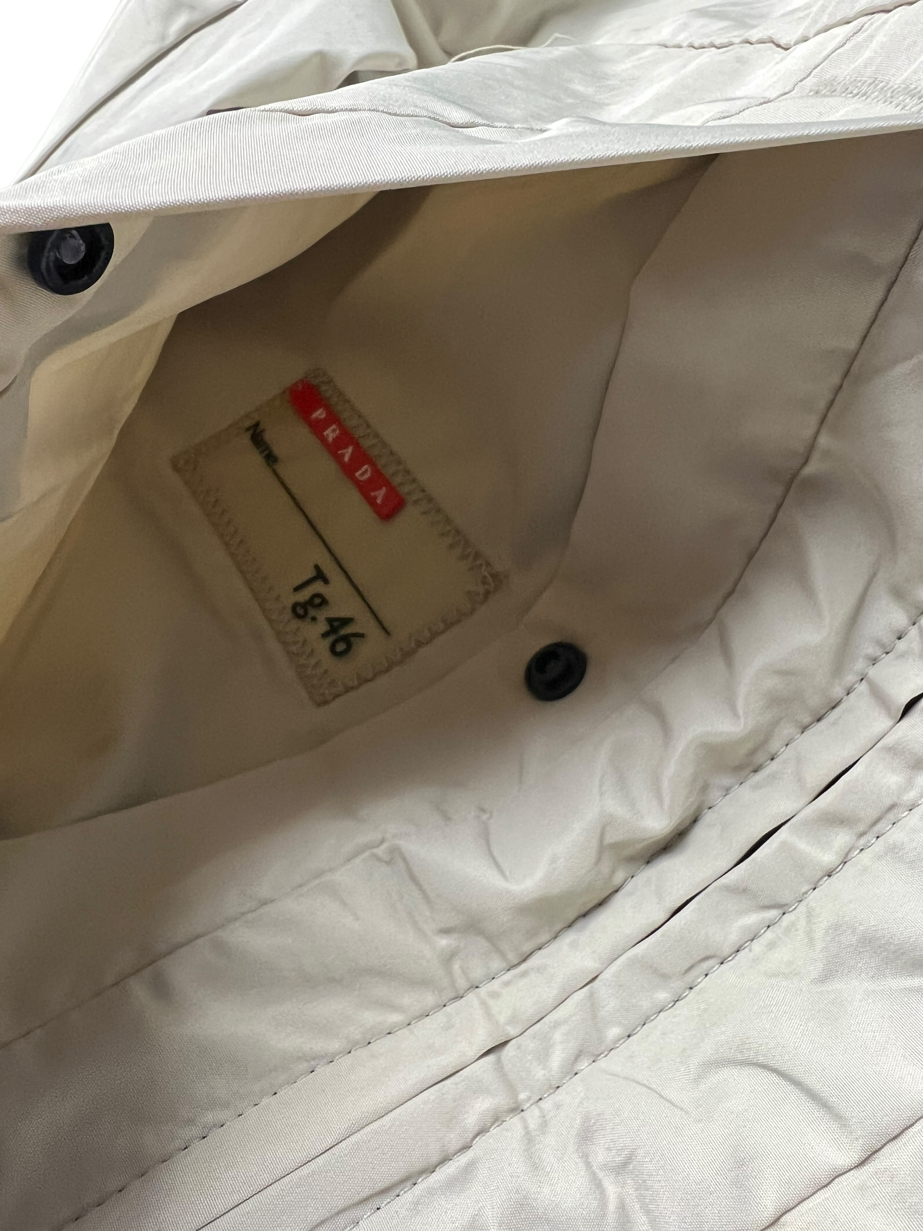 Veste Prada noir / blanc taille L - Vue côté