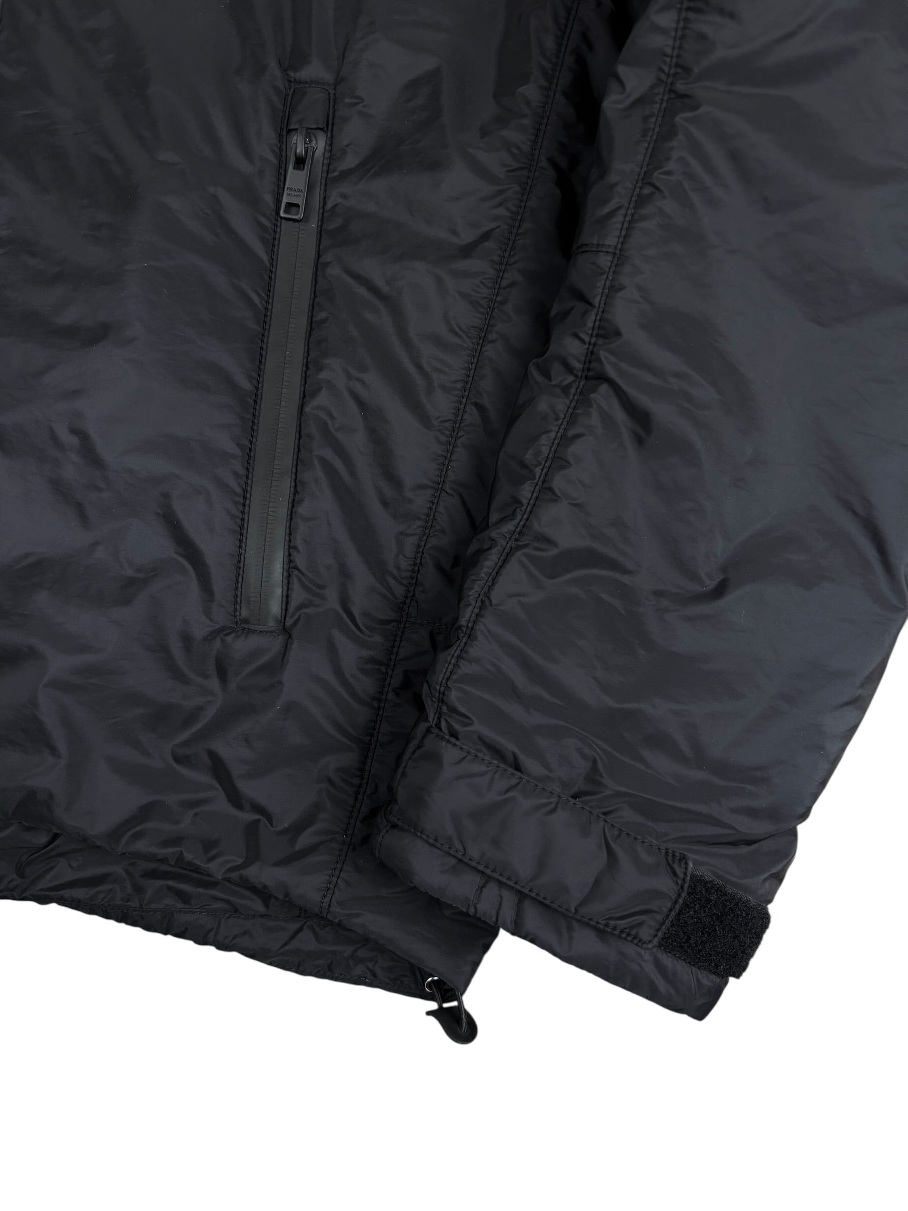Veste PRADA noir taille 52 - Logo et étiquette