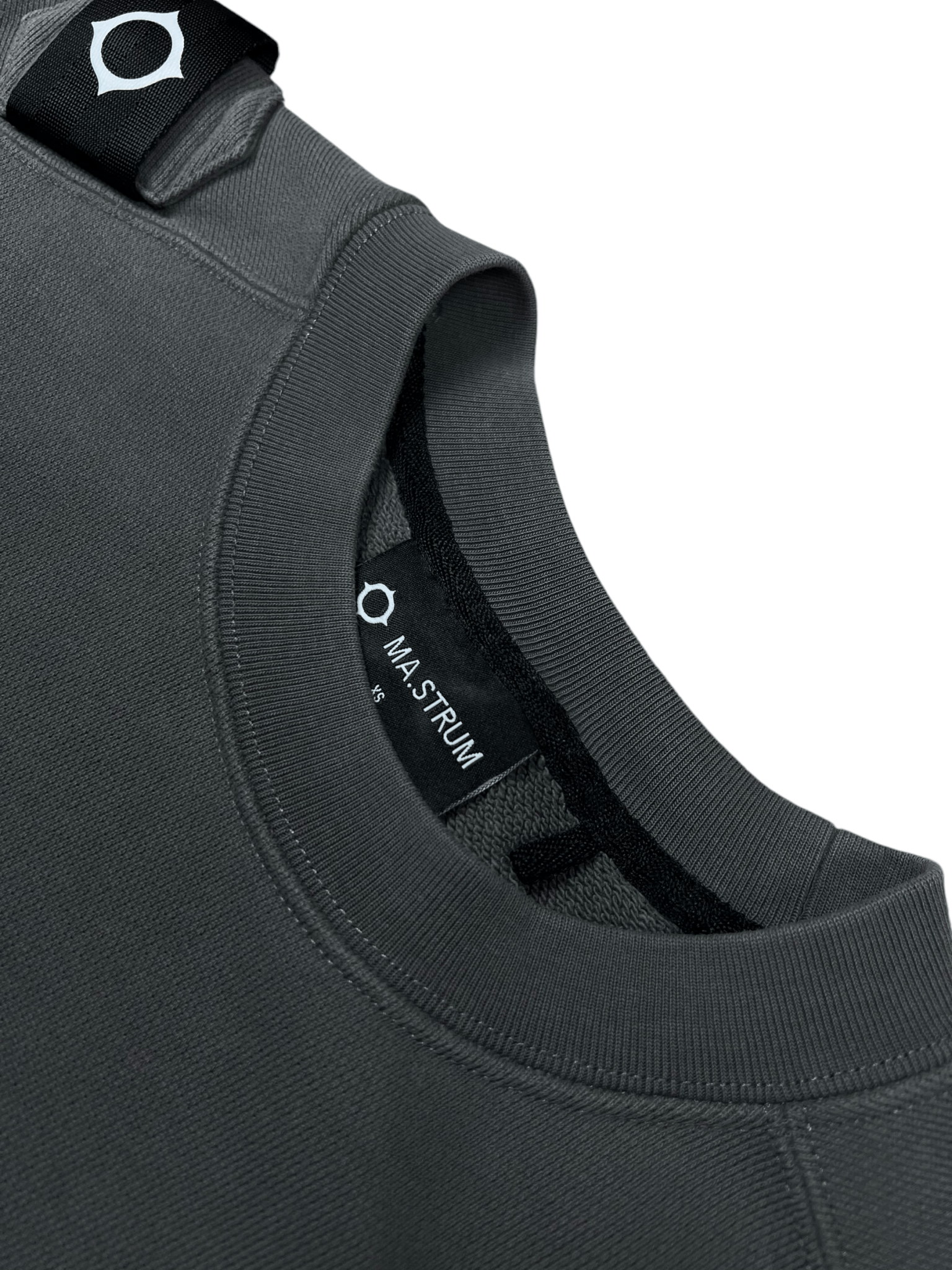 PULL MA.STRUM - NB08 SHOP