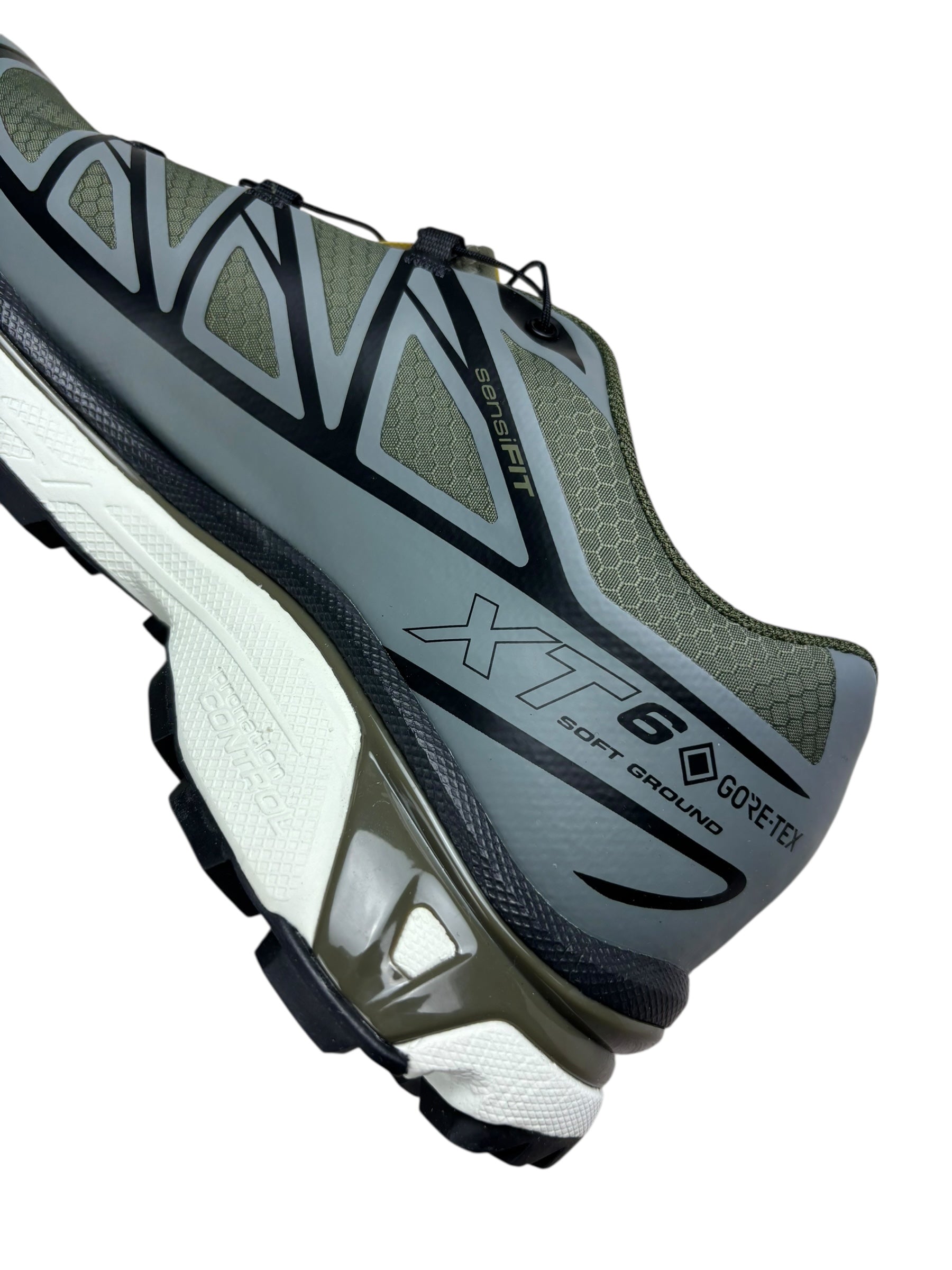 Sneakers Salomon olive / black taille 43 1/3 - Détail