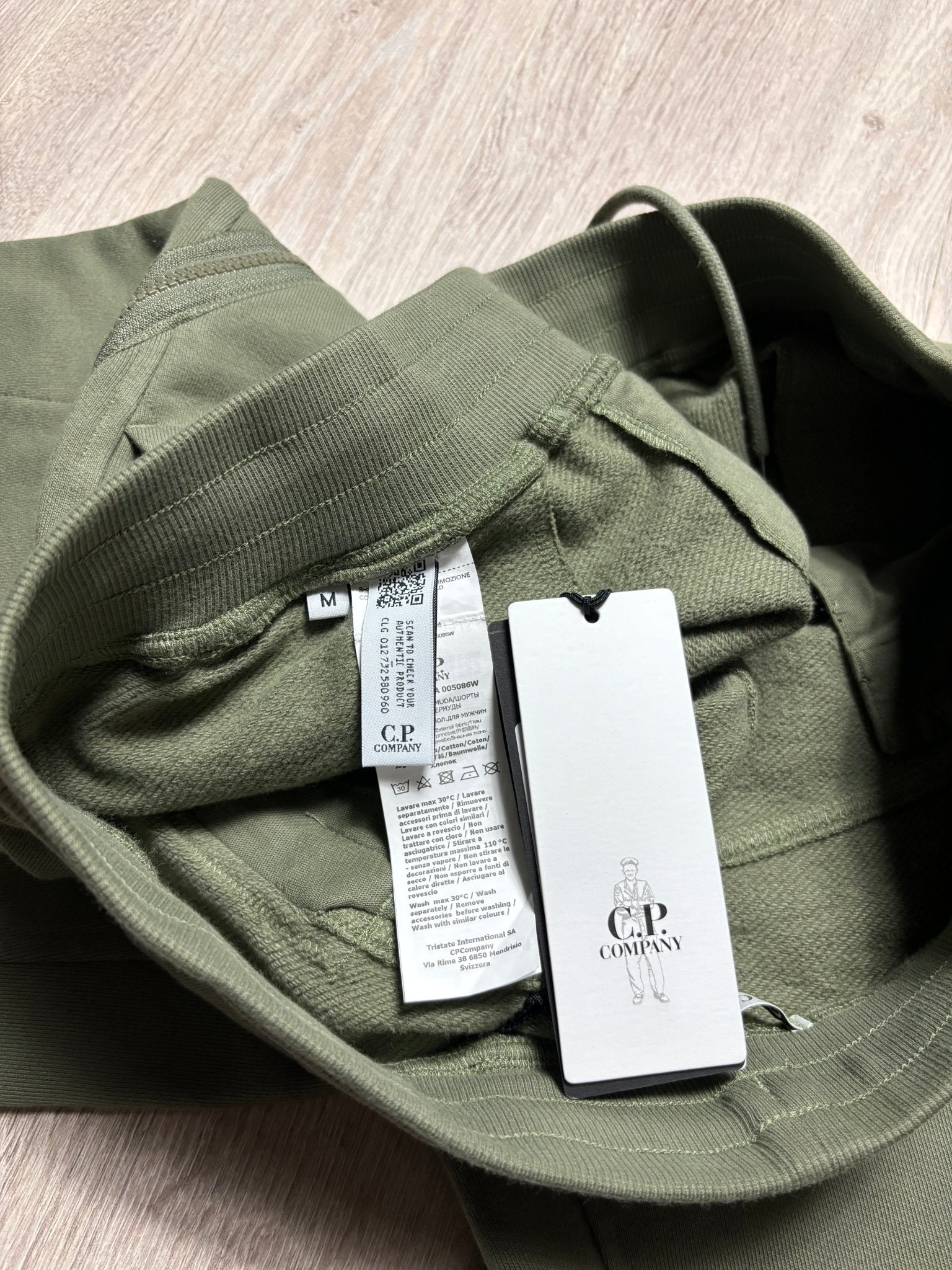 SHORT C.P COMPANY - NB08 SHOP