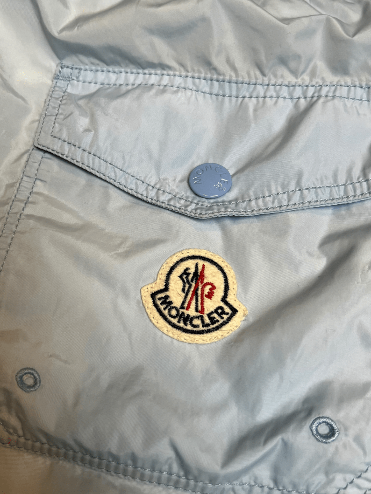 SHORT MONCLER - NB08 SHOP