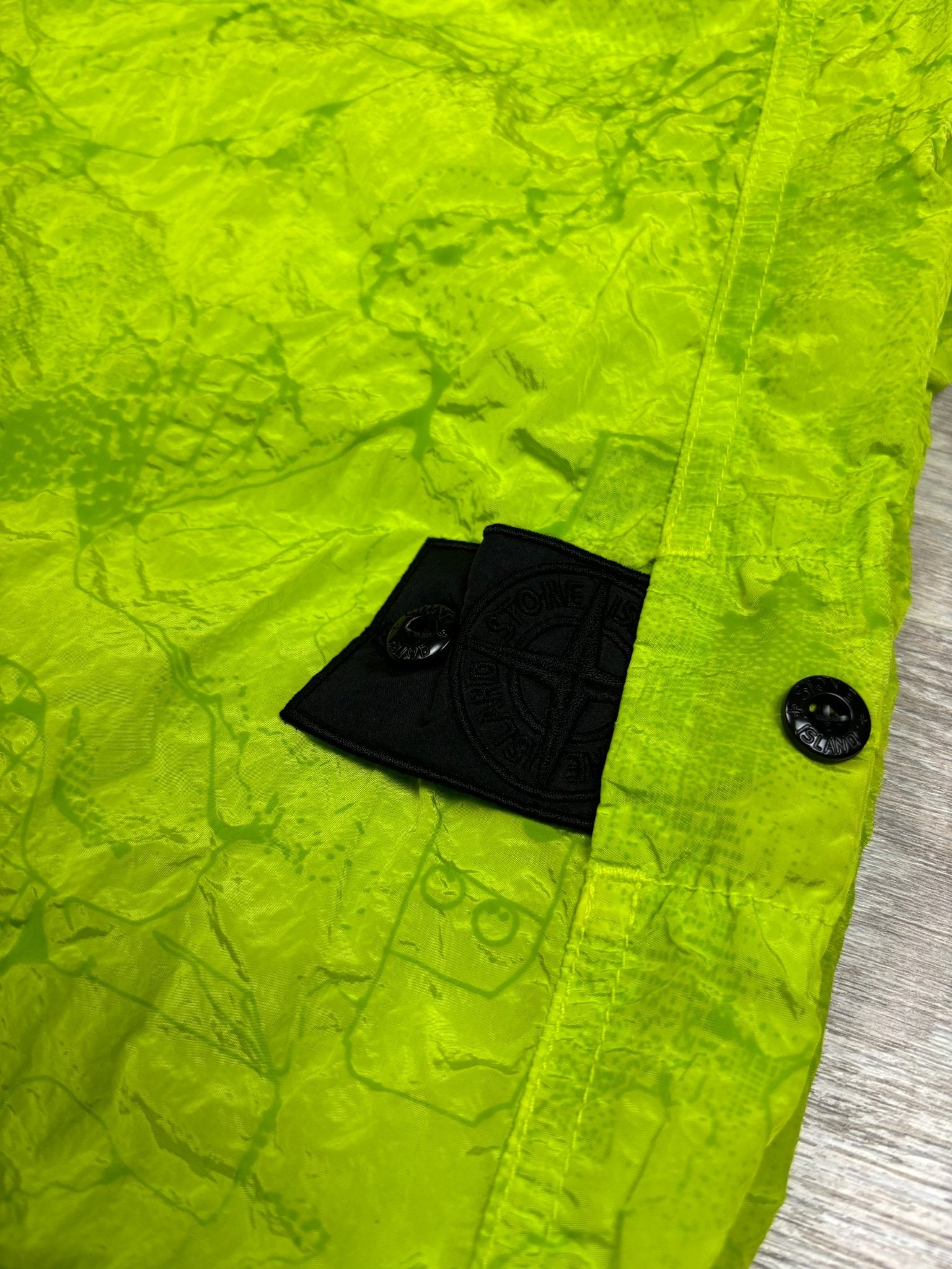 SHORT STONE ISLAND SHADOW PROJECT - NB08 SHOP