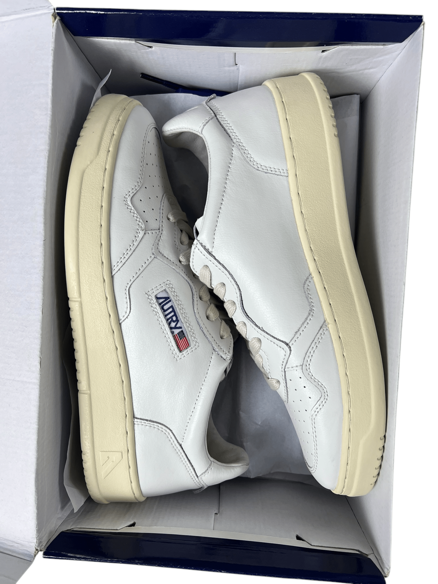 SNEAKERS AUTRY - NB08 SHOP