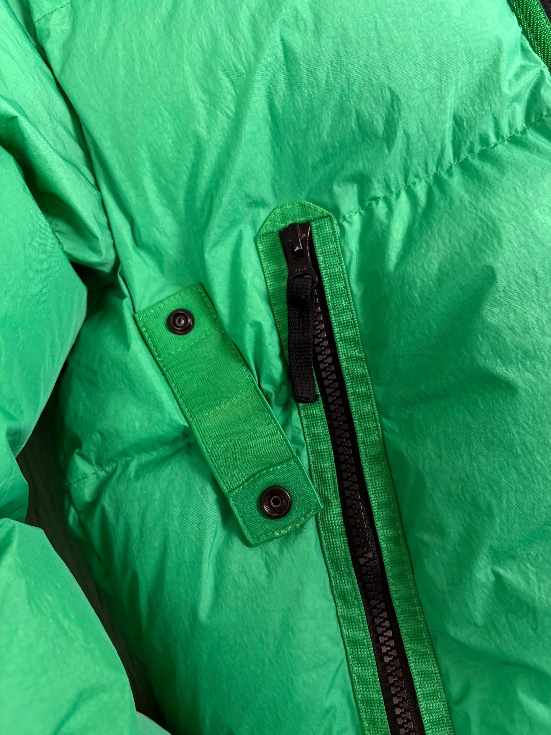 Doudoune Stone Island vert taille M - Détail