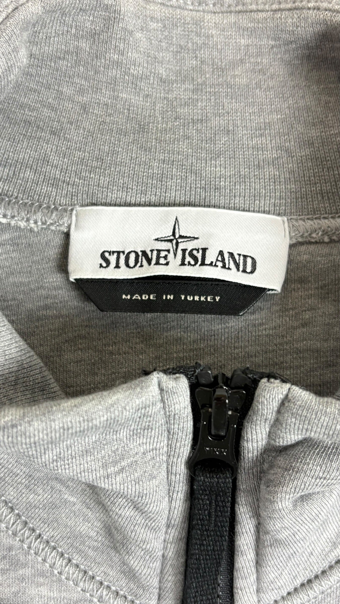 Gilet Stone Island gris taille L - Détail