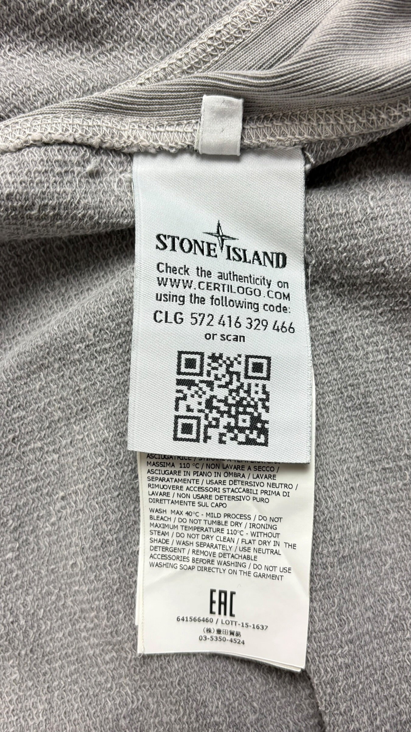 Gilet Stone Island gris taille M - Logo et étiquette