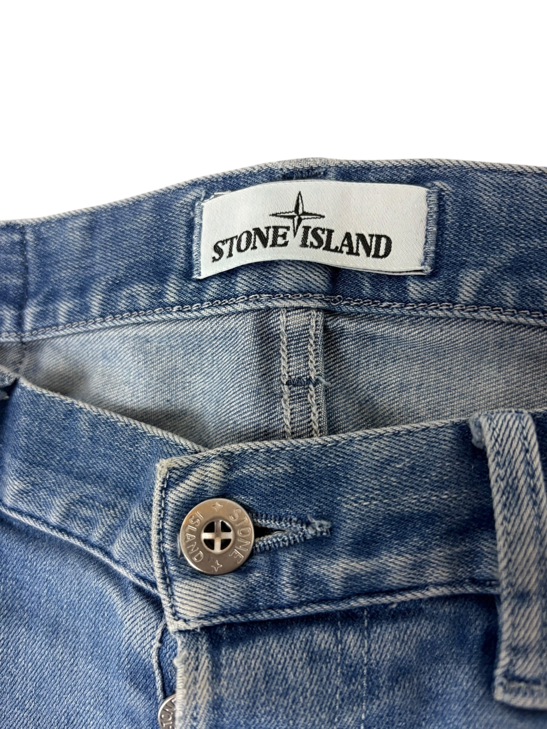 Jean Stone Island bleu taille PANTALON W29 - Logo et étiquette