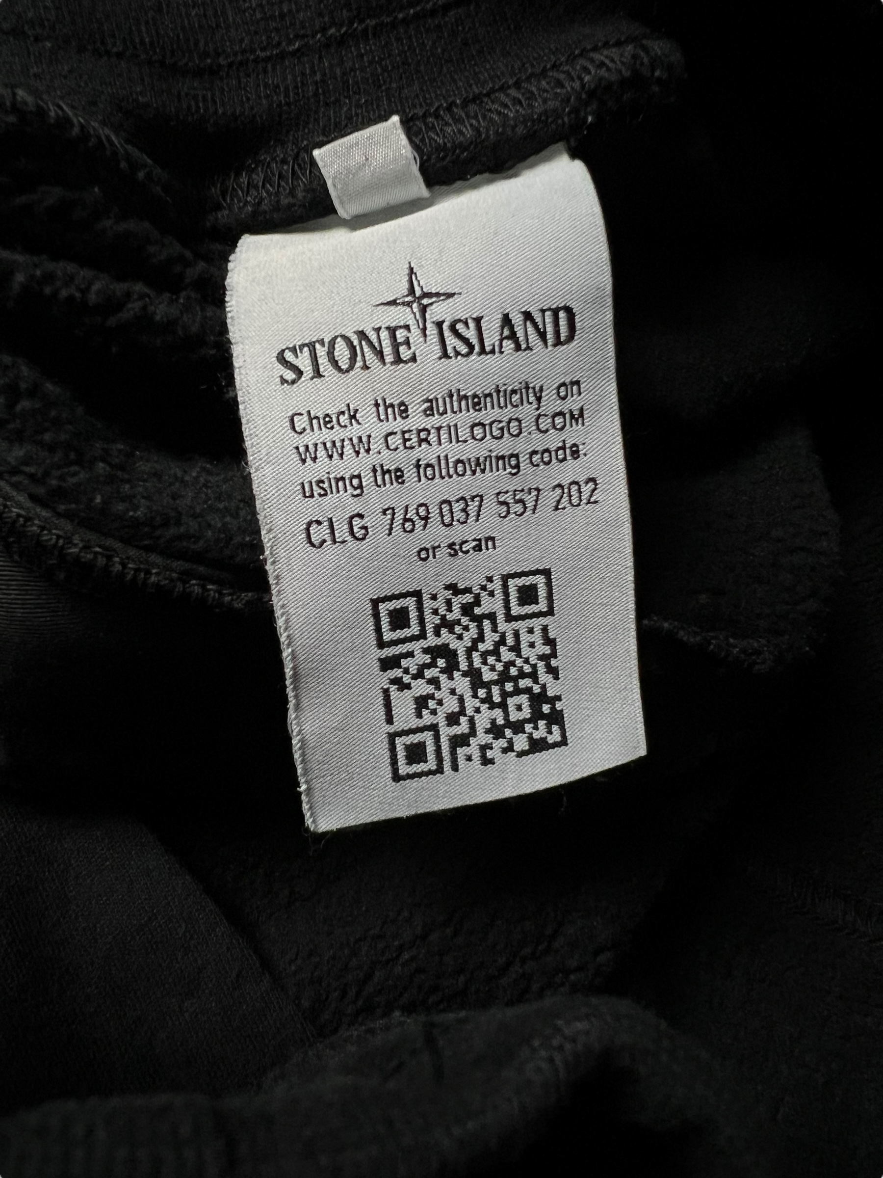 Jogging Stone Island noir taille S - Détail