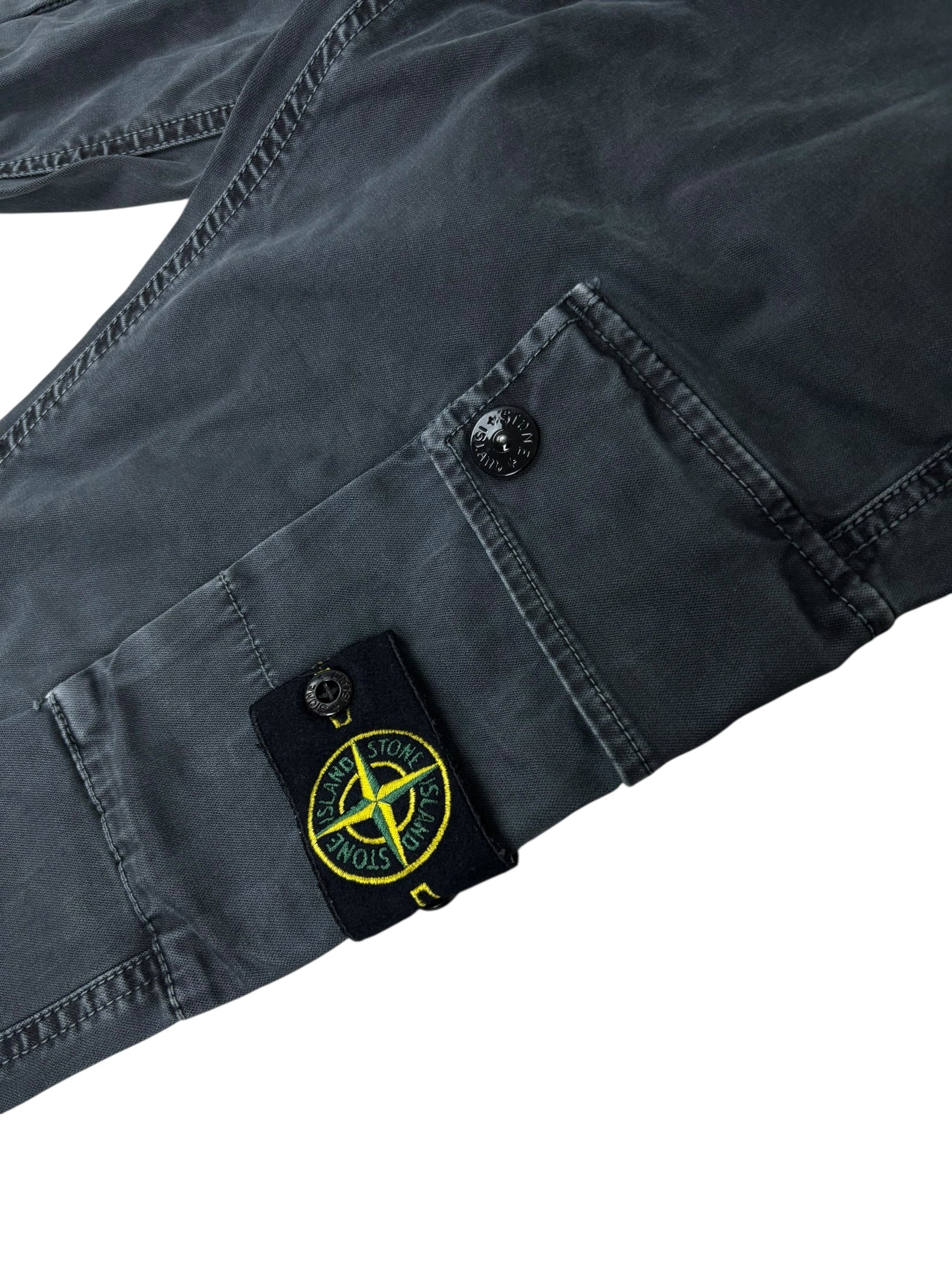 Pantalon Stone Island gris taille PANTALON W29 - Vue de dos