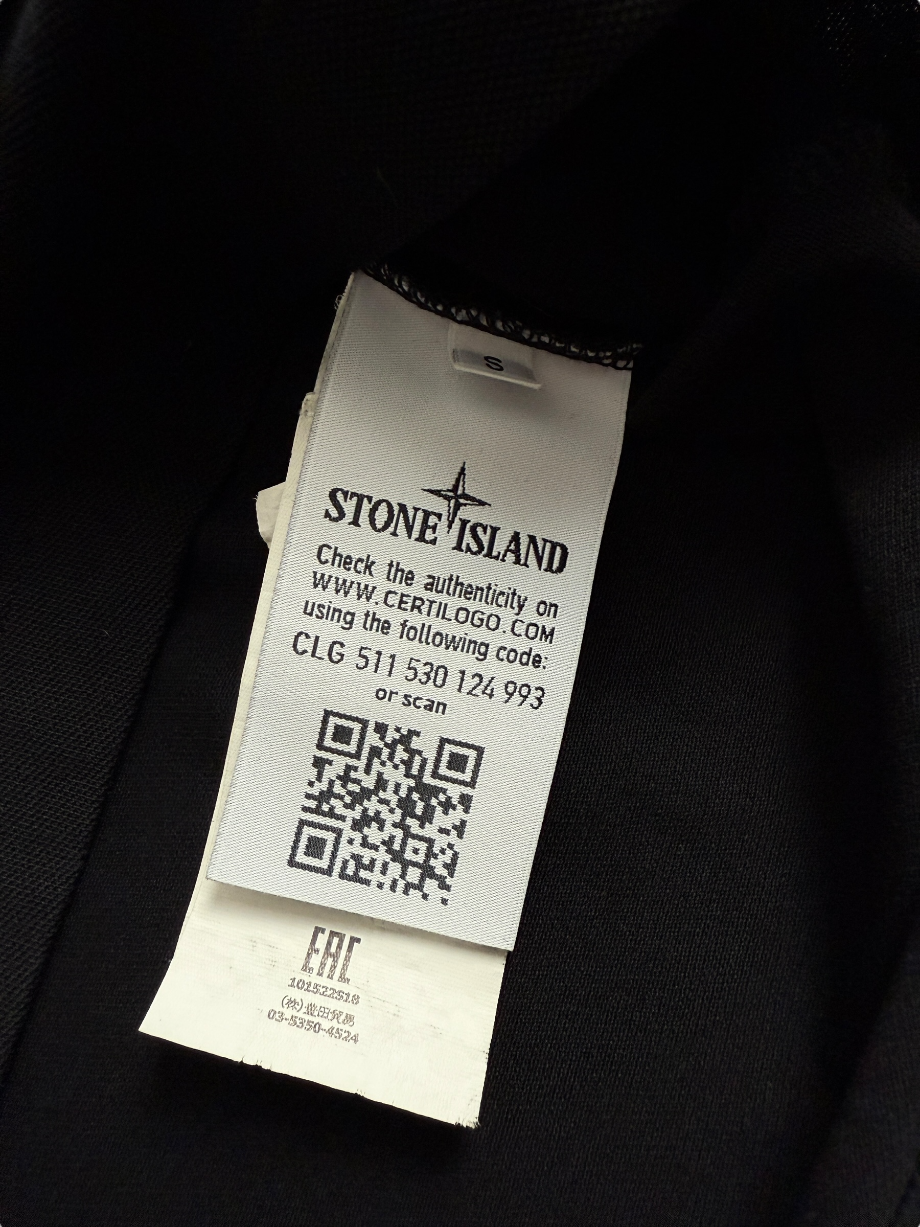 Polo Stone Island noir taille S - Détail