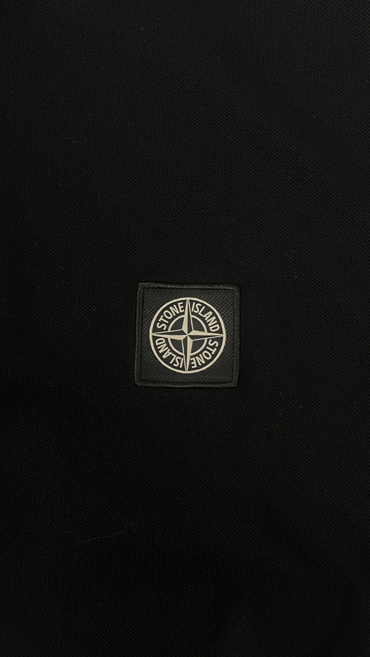 Polo Slim Stone Island Piqué Coton Bio Stretch Patch Compass noir, détail étiquettes et finitions — vue 3