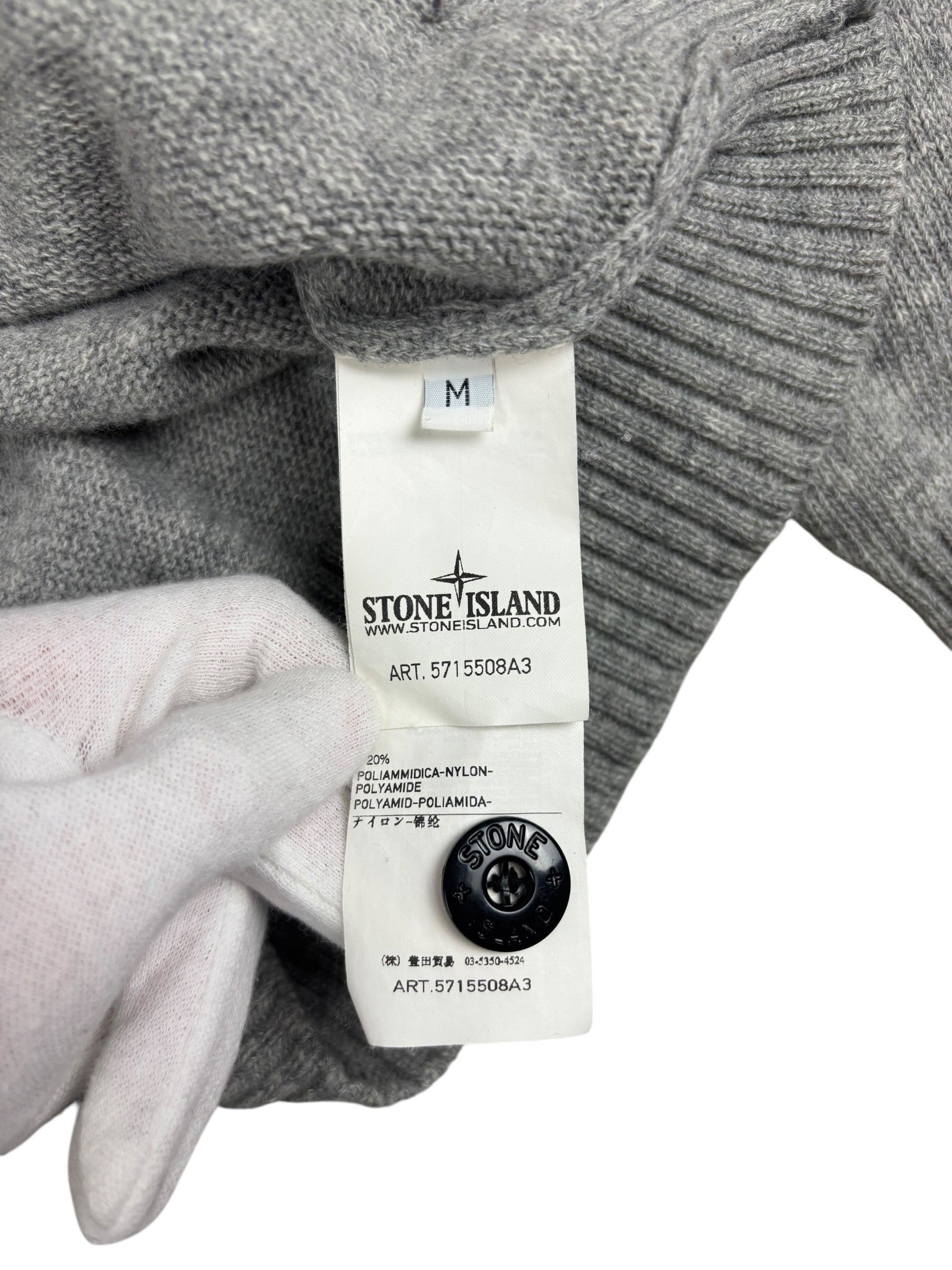 Pull Stone Island gris taille M - Logo et étiquette