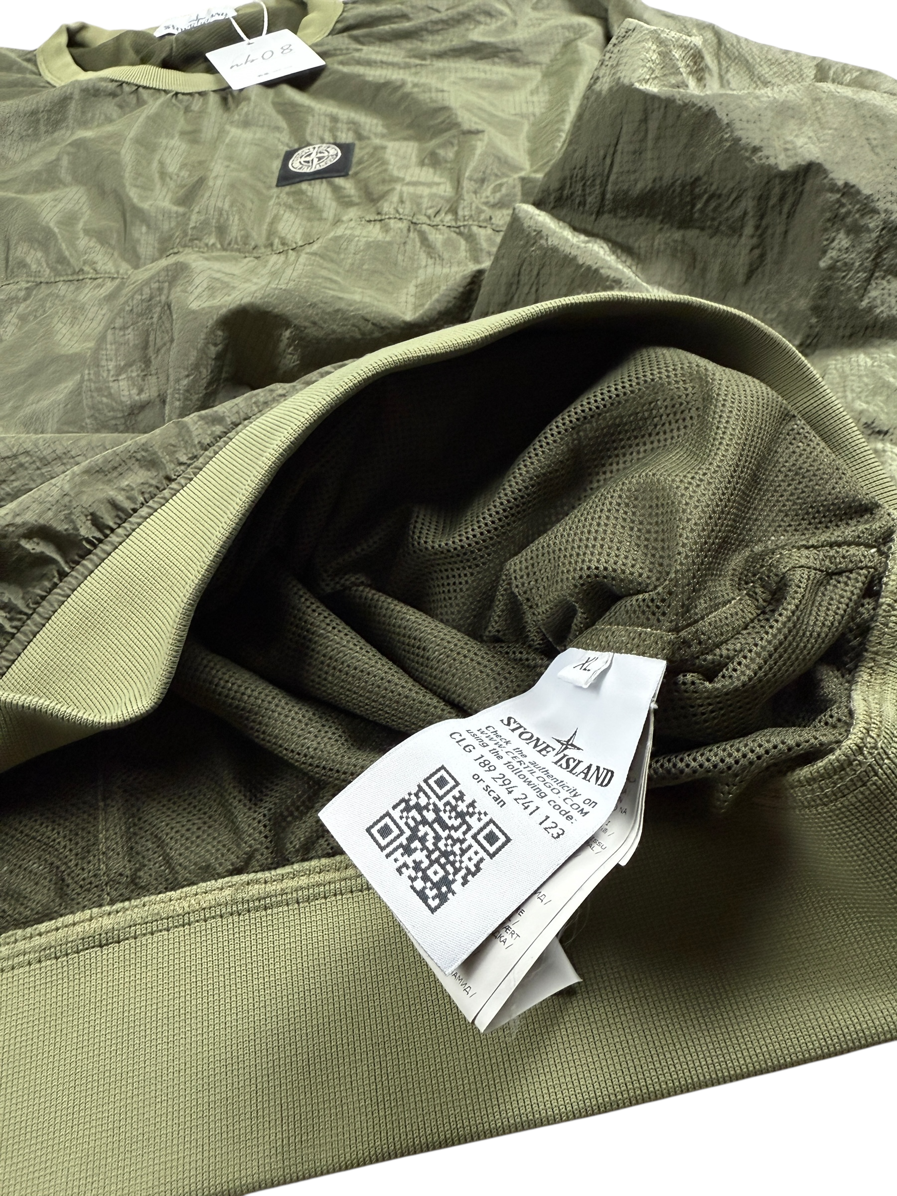 Pull Stone Island kaki taille XL - Logo et étiquette