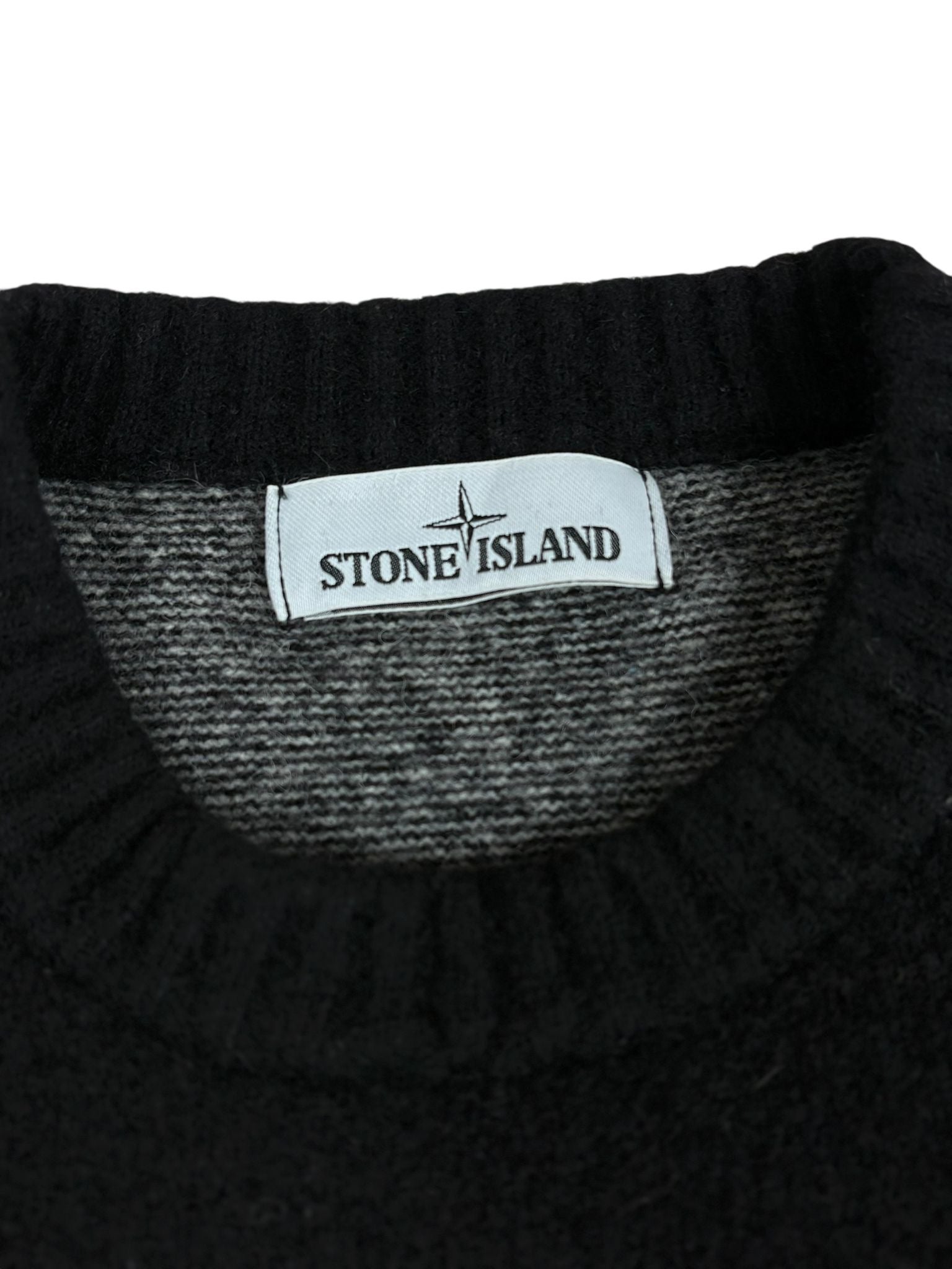 Pull Stone Island noir taille S - Détail