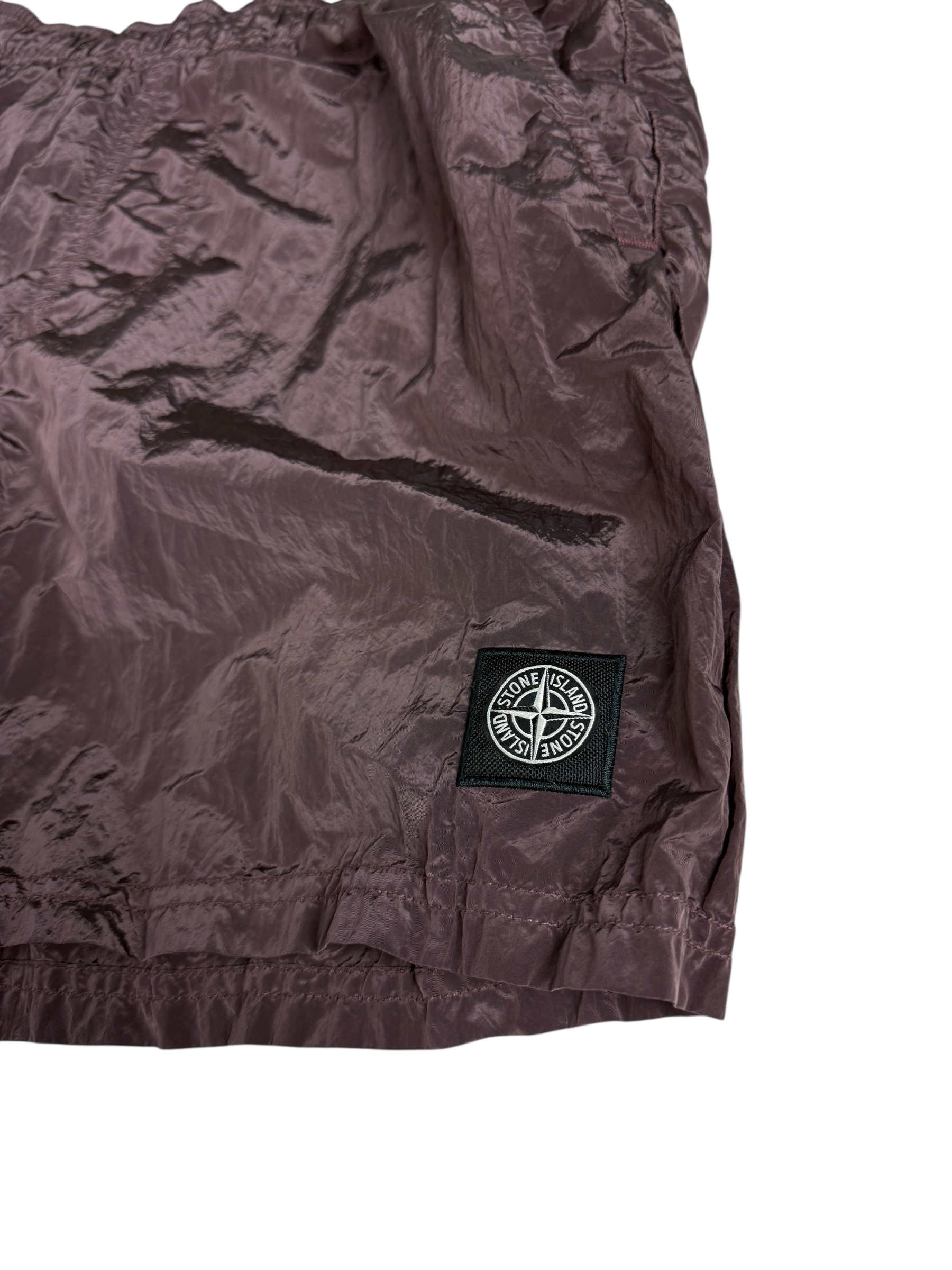 Short Stone Island bordeaux taille M - Détail
