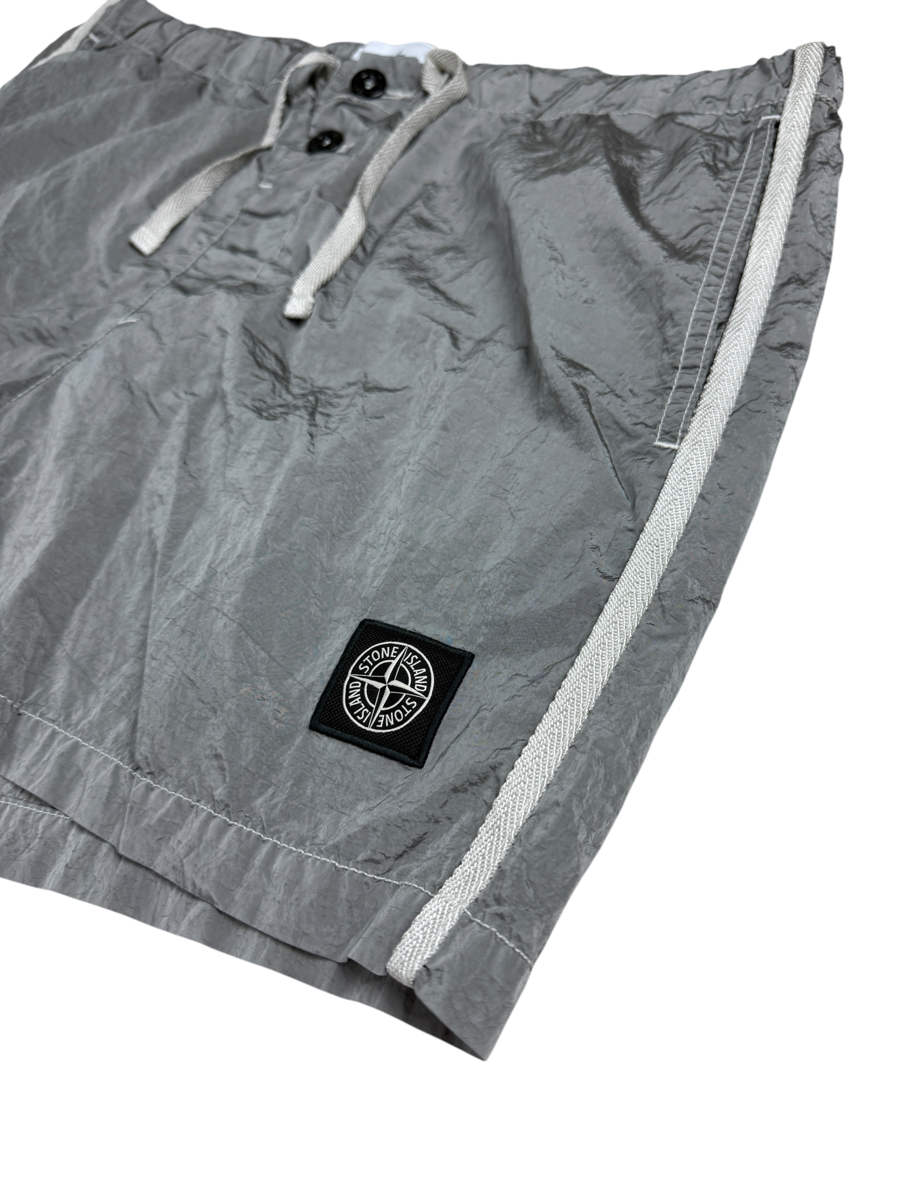 Short Stone Island gris taille M - Vue de dos