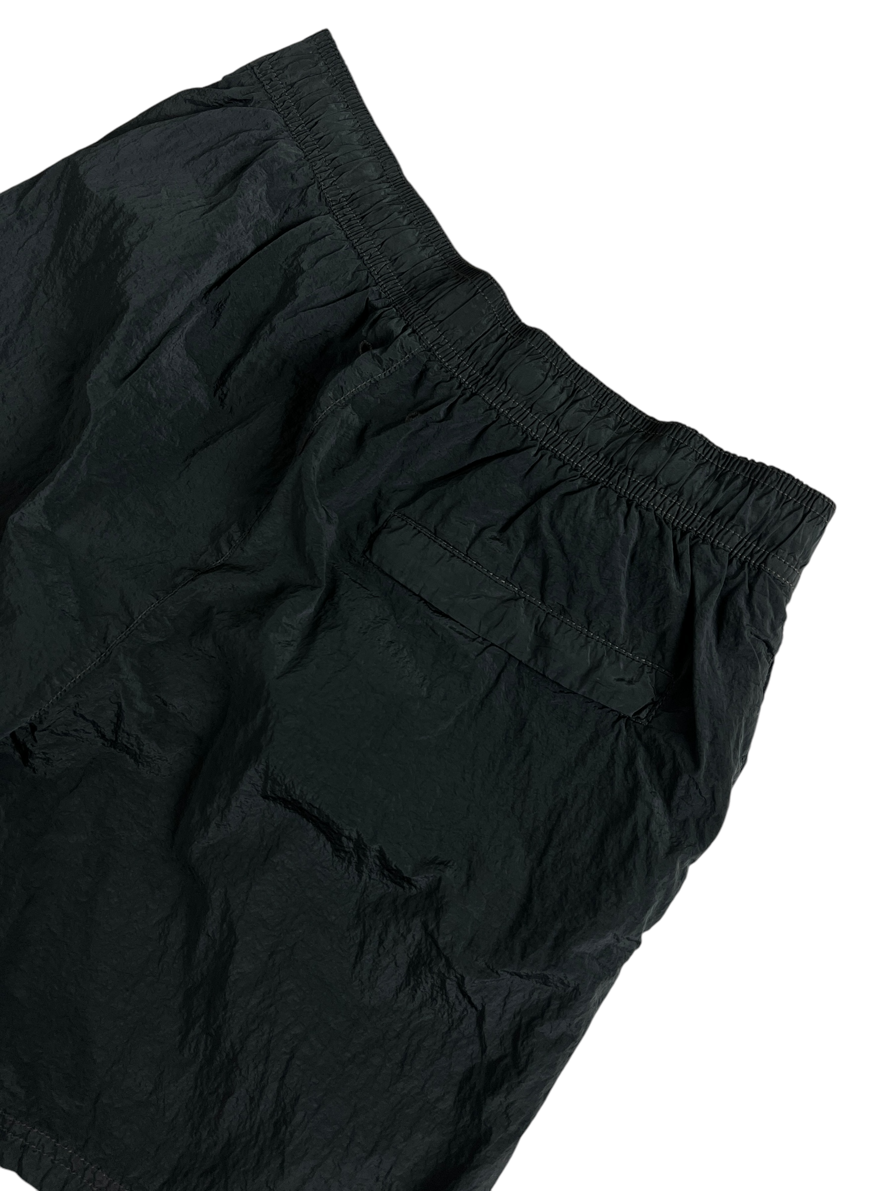 Short Stone Island gris taille S - Détail