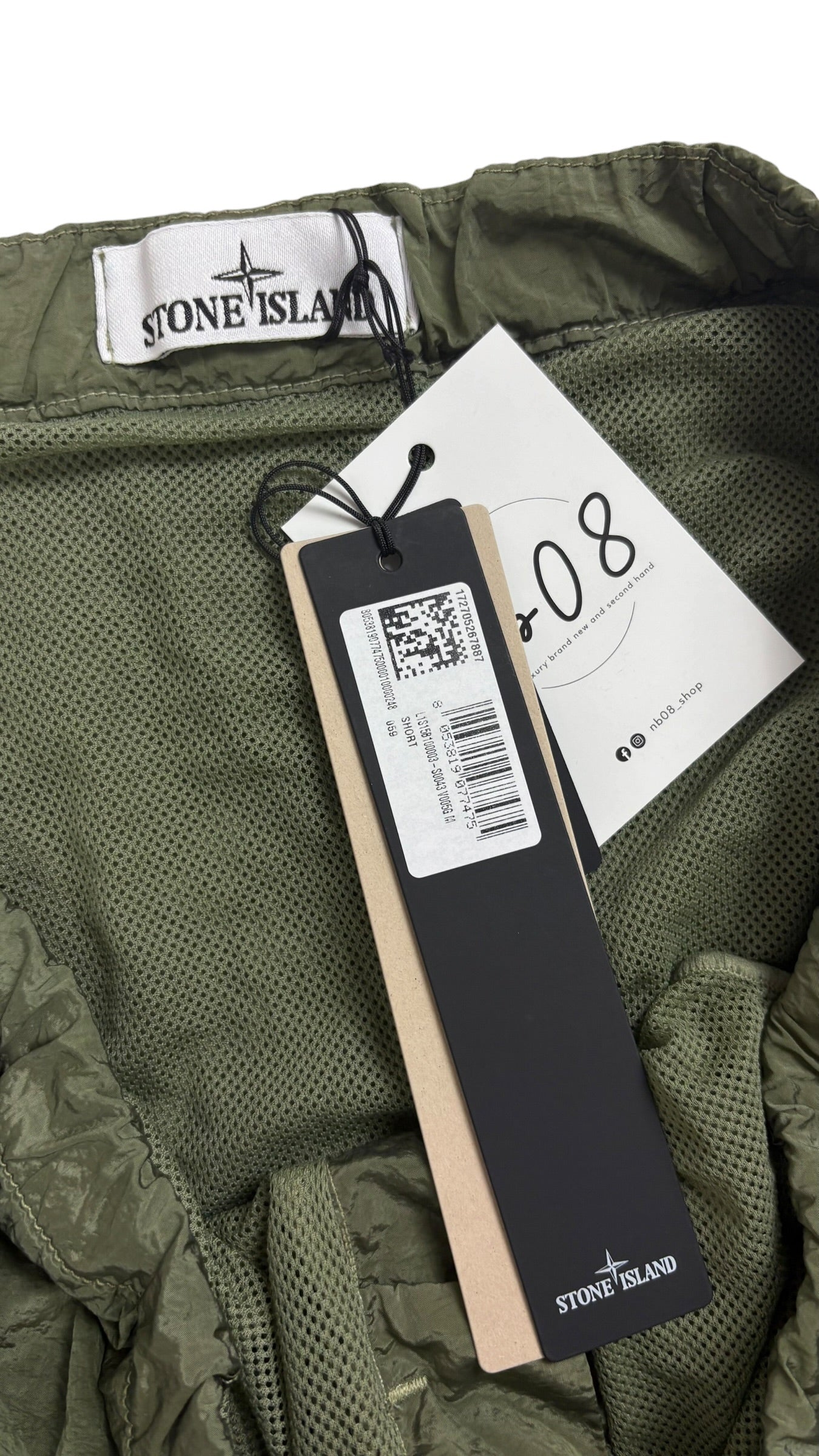 Short Stone Island kaki taille M - Détail