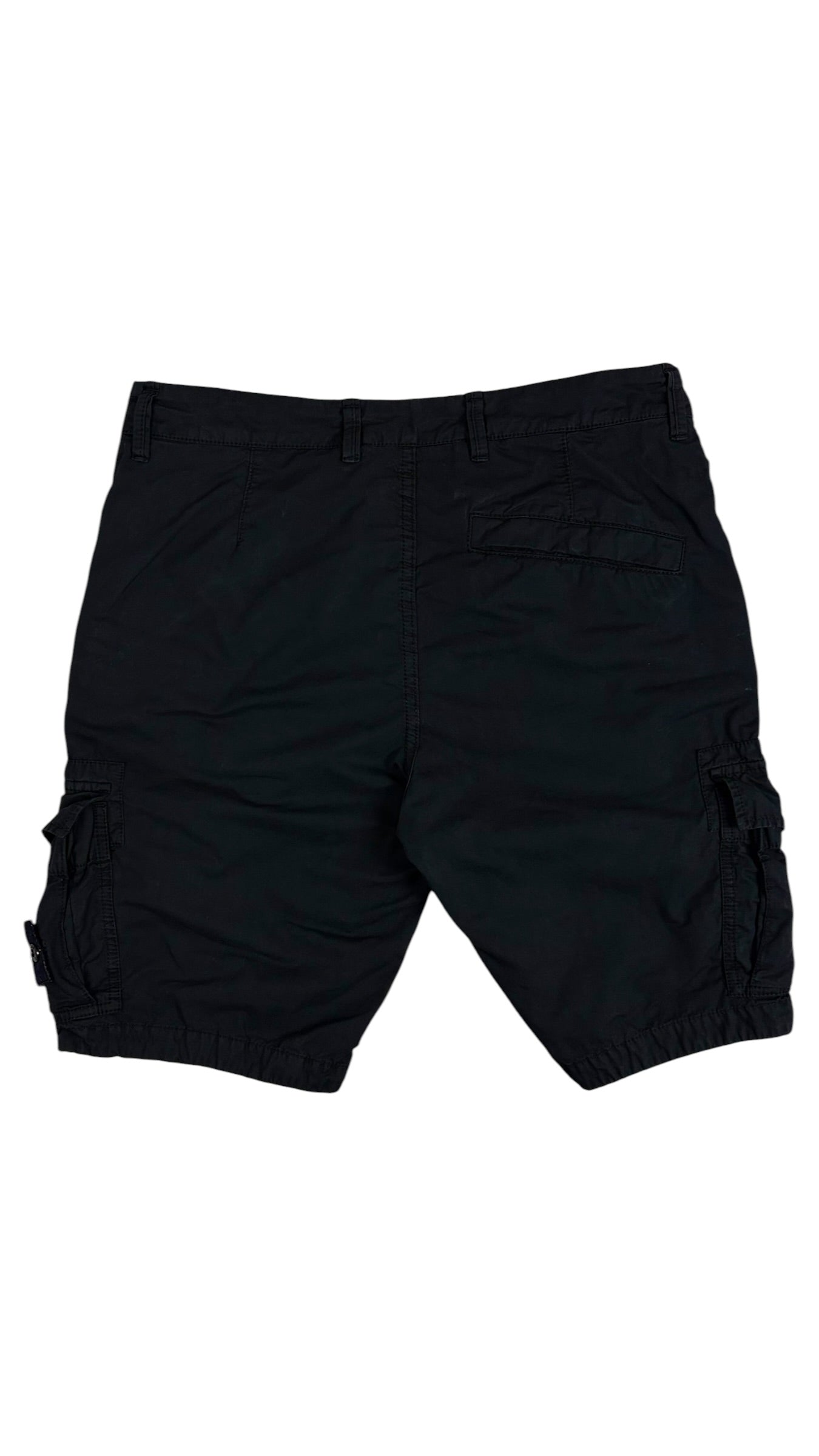 Short Stone Island noir taille W30 - Vue de dos