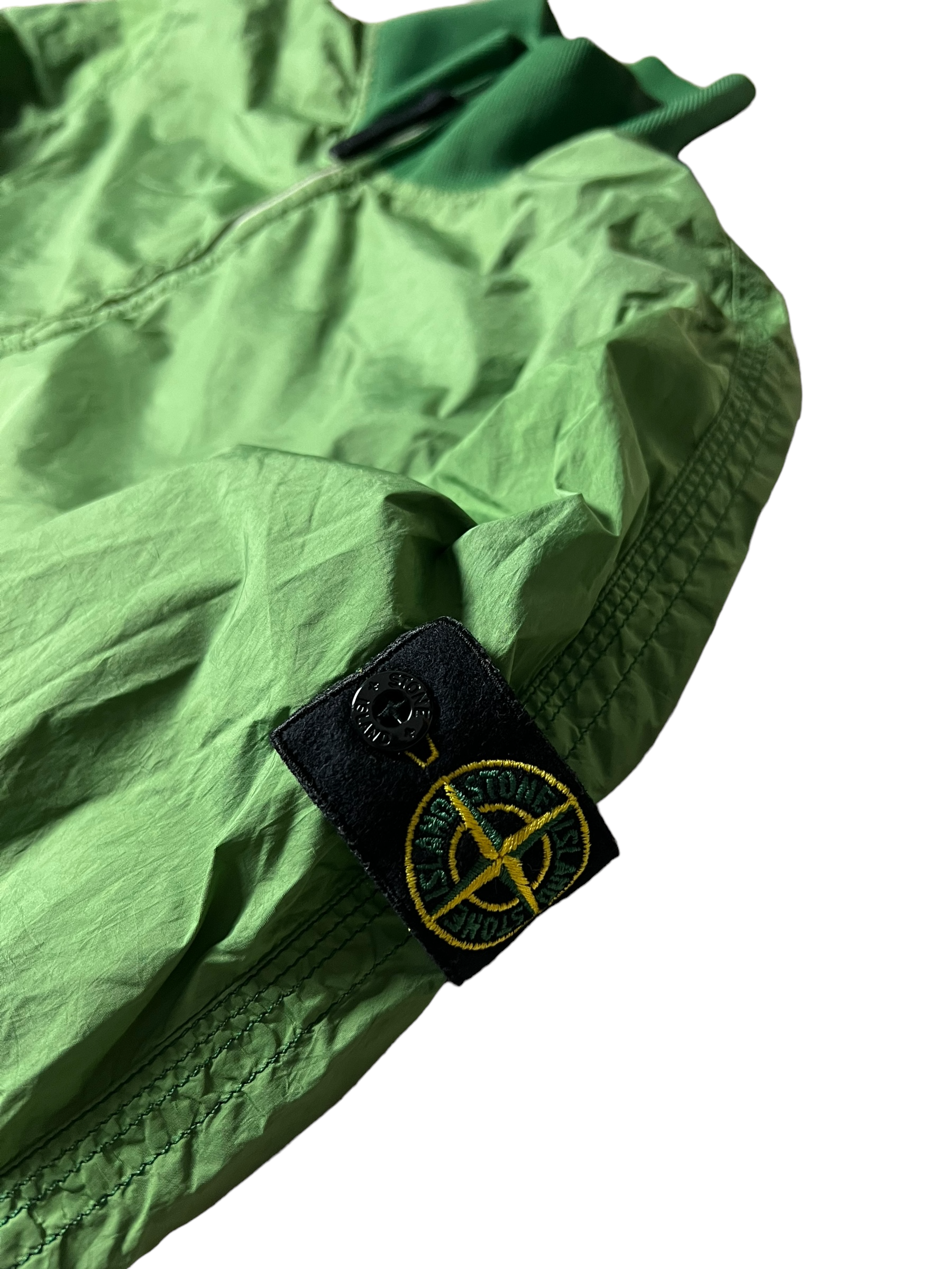 Veste Stone Island vert taille 14 ans - Détail