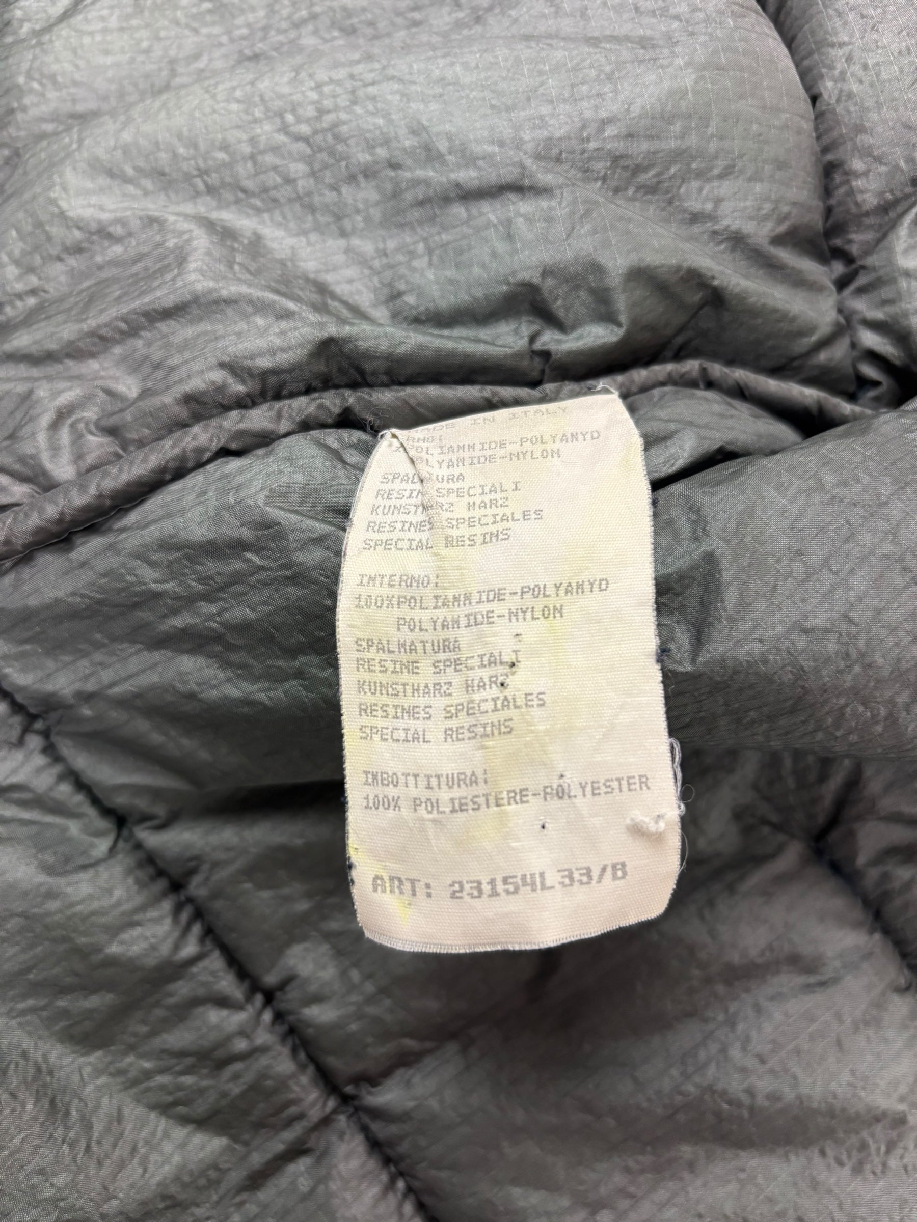 Veste Stone Island vert taille M - Logo et étiquette