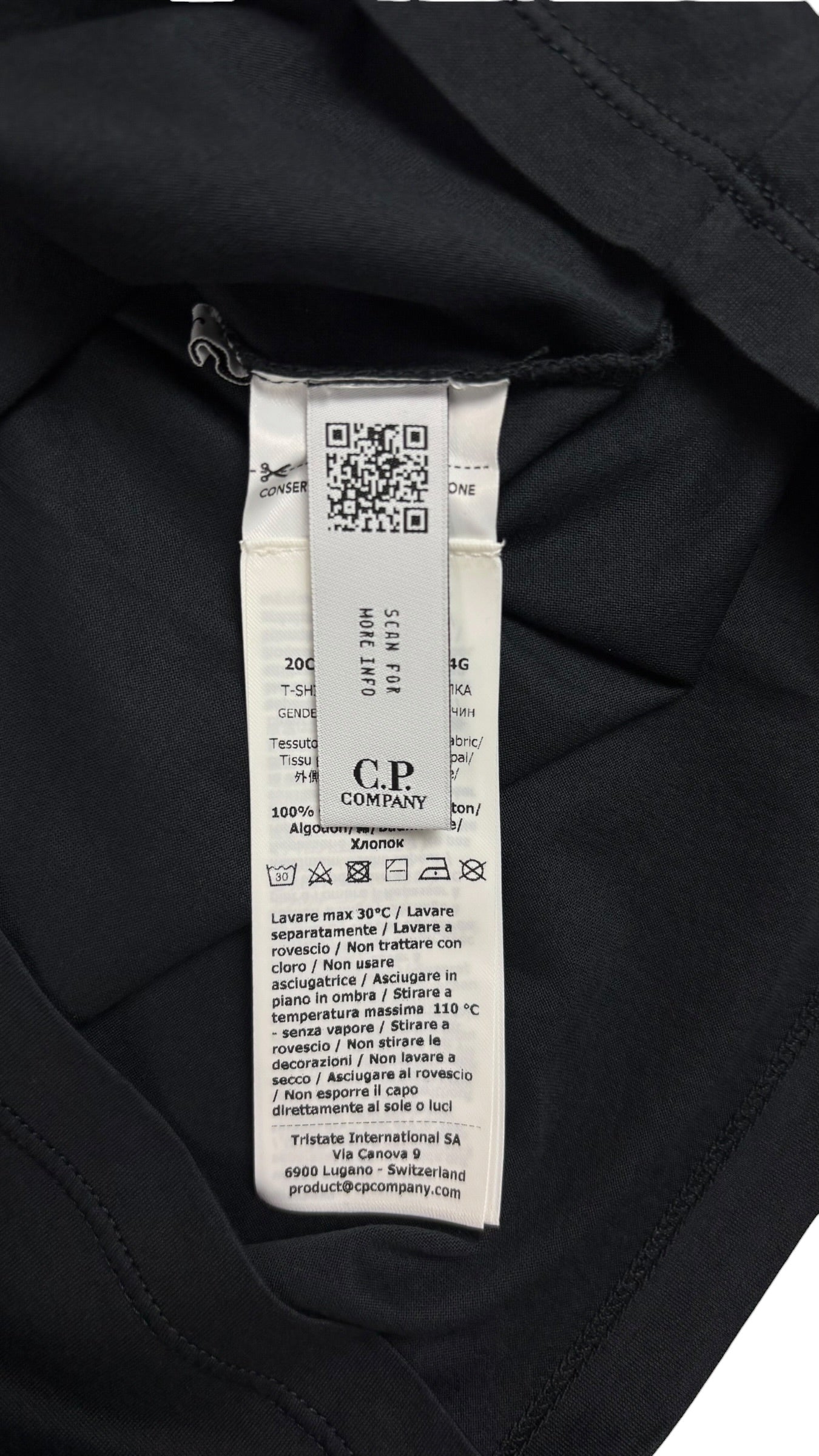 T-shirt C.P Company noir collection 2026 neuf avec étiquettes - détail | Authentique NB08