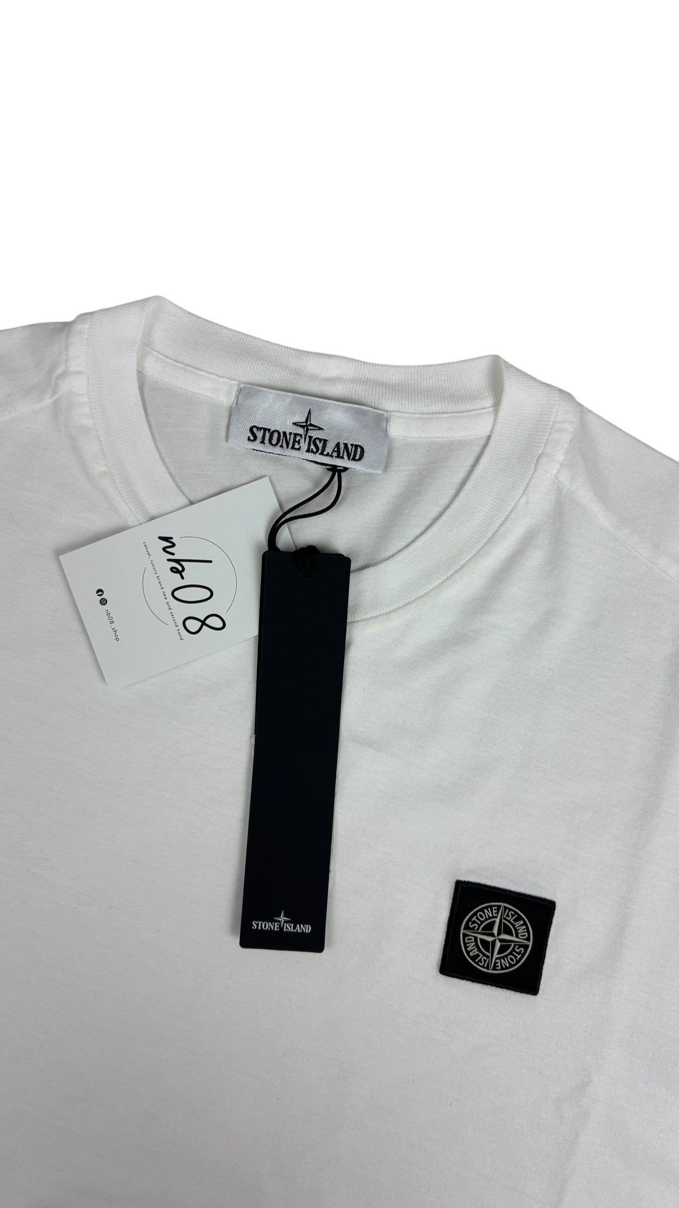 T-shirt Stone Island Compass blanc collection 2026 neuf avec étiquettes - vue dos | Authentique NB08