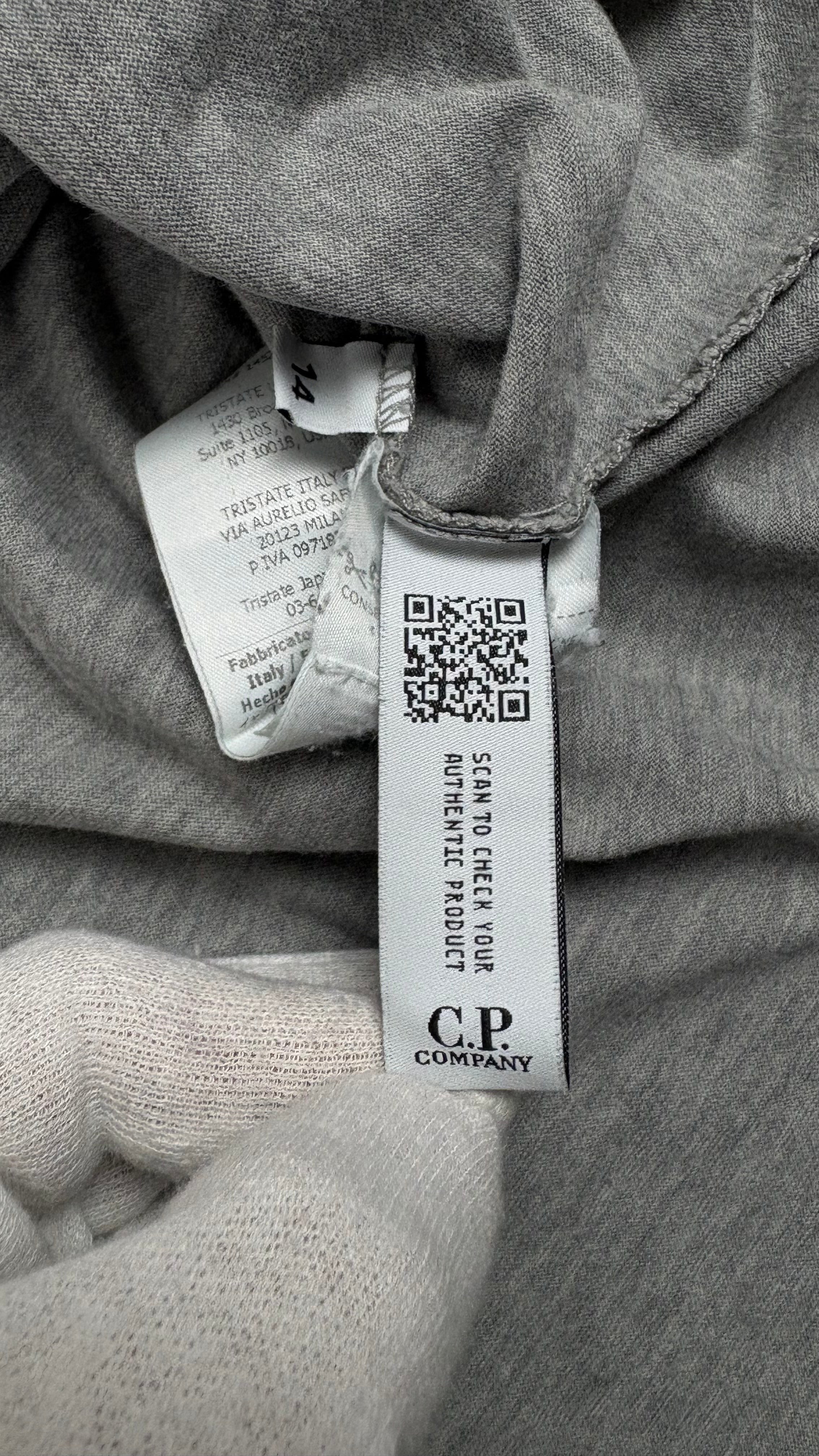 Tee-shirt C.P Company gris taille 14 ans - vue 3/3