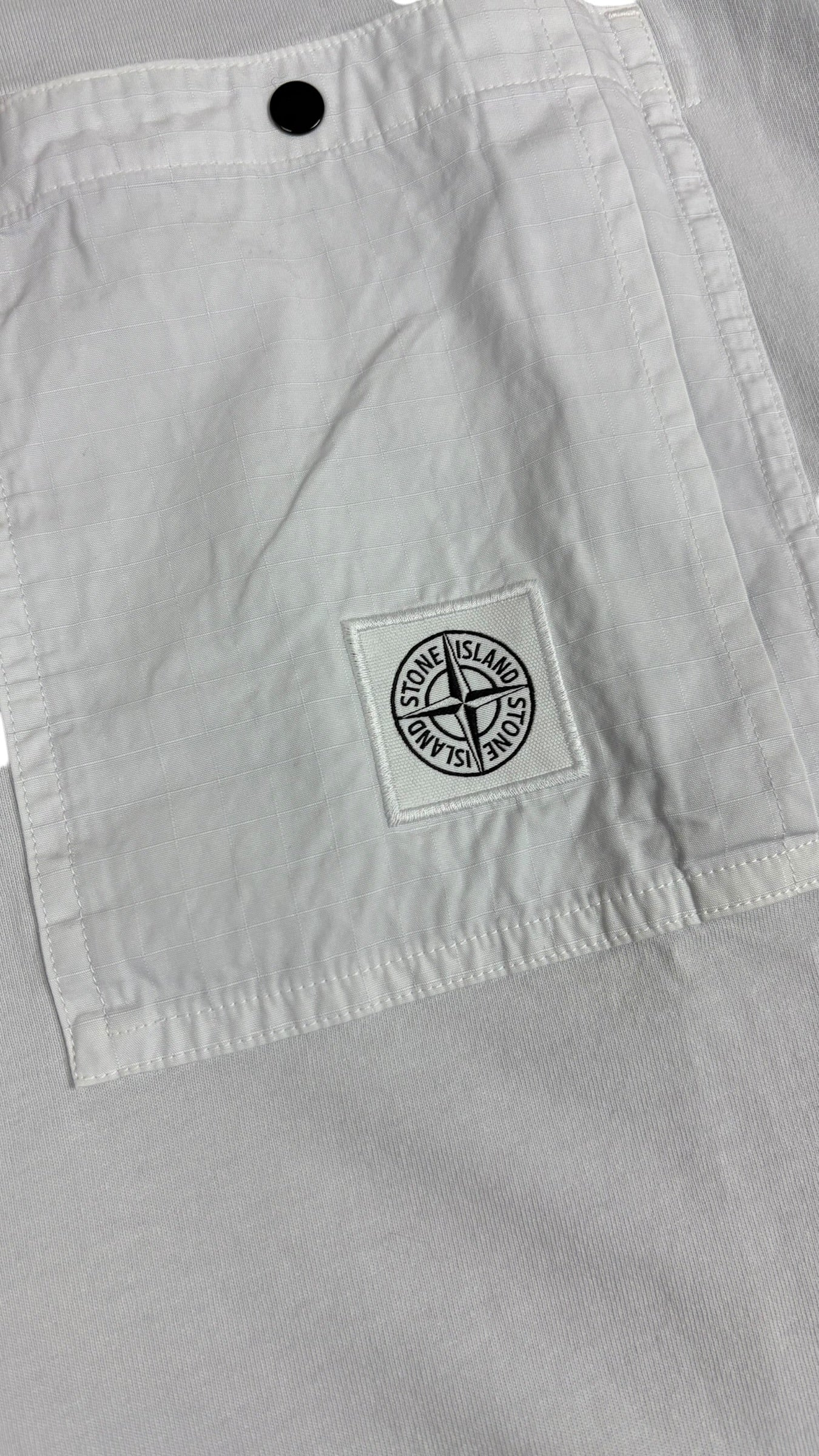 Tee-shirt Stone Island bleu poche Collection 2026 - vue 2/4