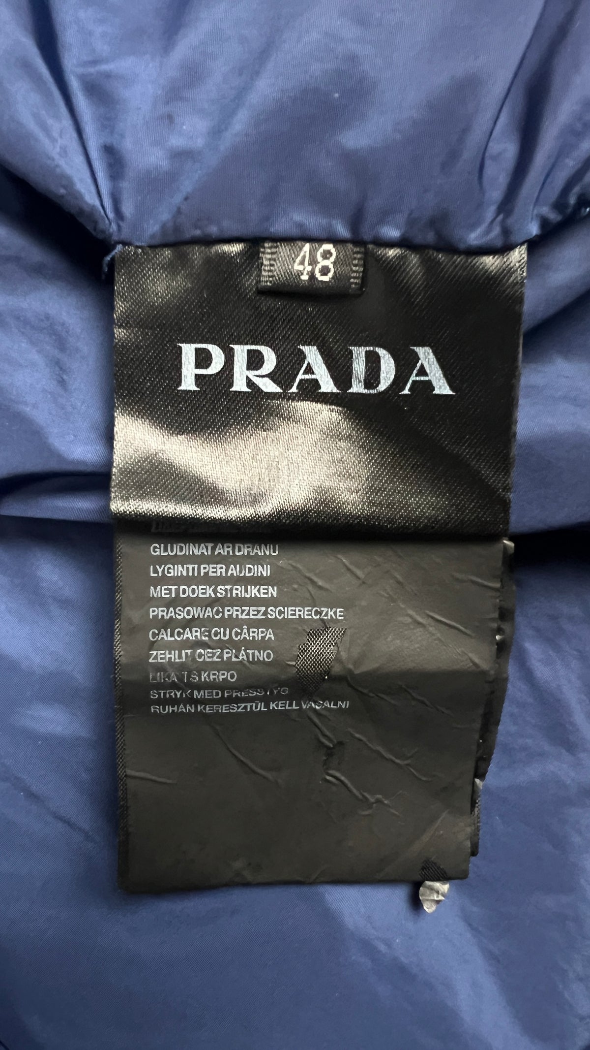 Veste à Capuche Prada Nylon Bleu Taille 48 – photo complémentaire 4 – NB08 Shop