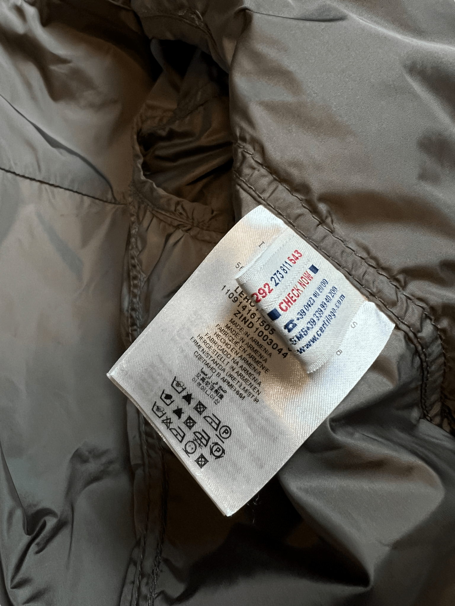 VESTE MONCLER - NB08 SHOP
