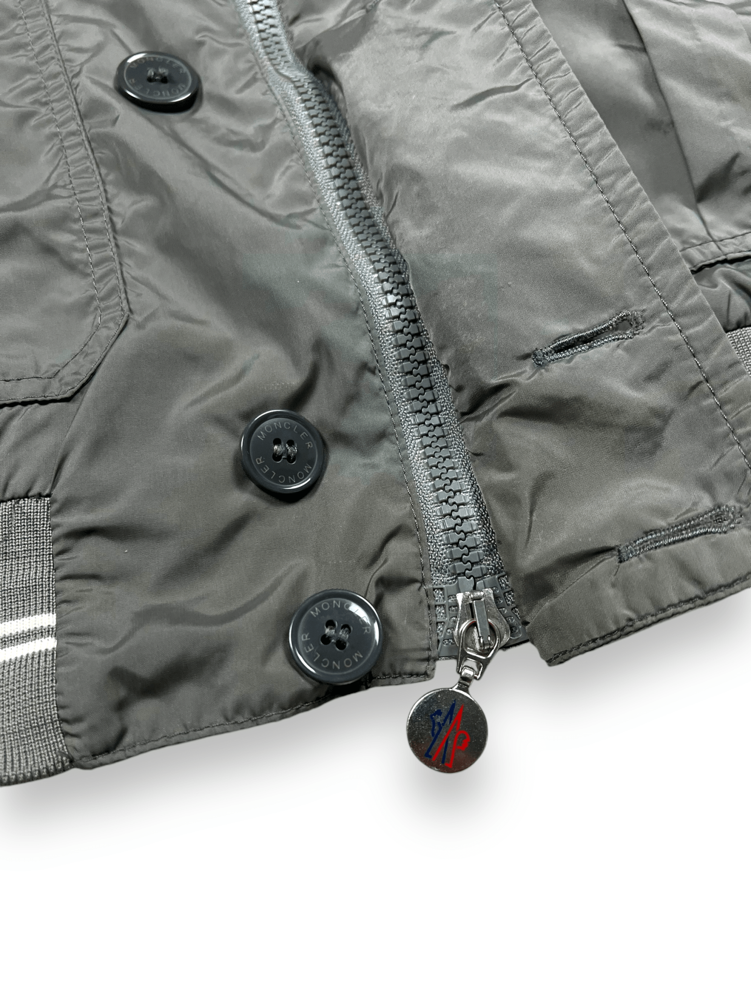 VESTE MONCLER - NB08 SHOP
