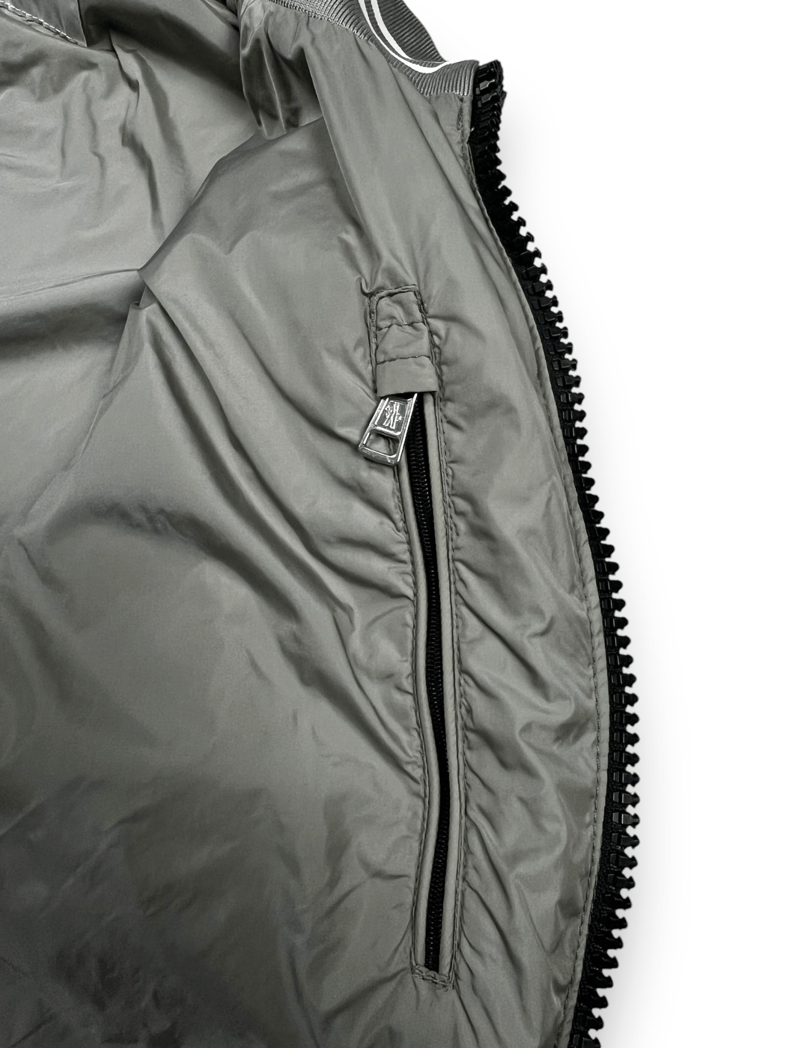 VESTE MONCLER - NB08 SHOP