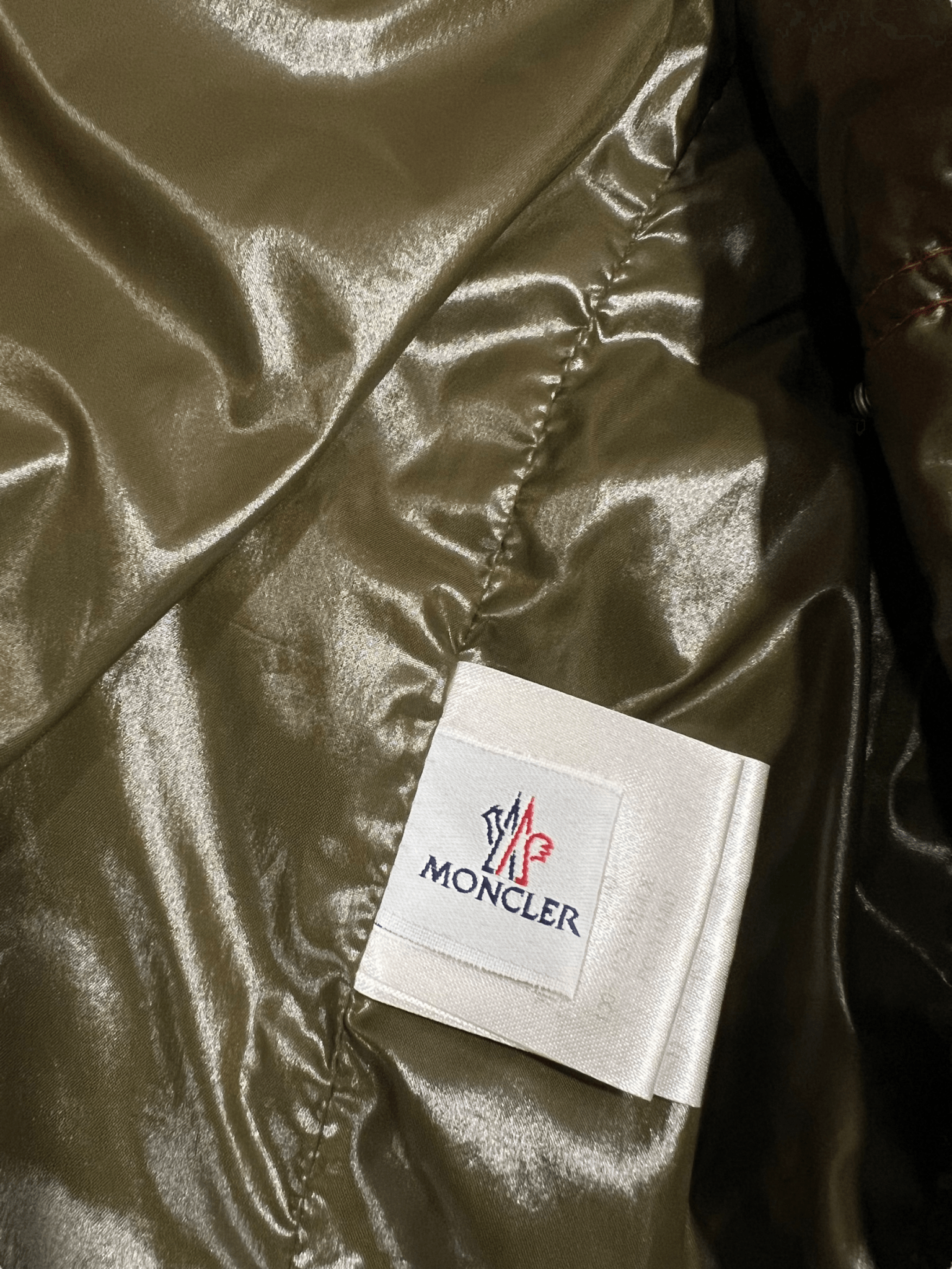 VESTE MONCLER - NB08 SHOP