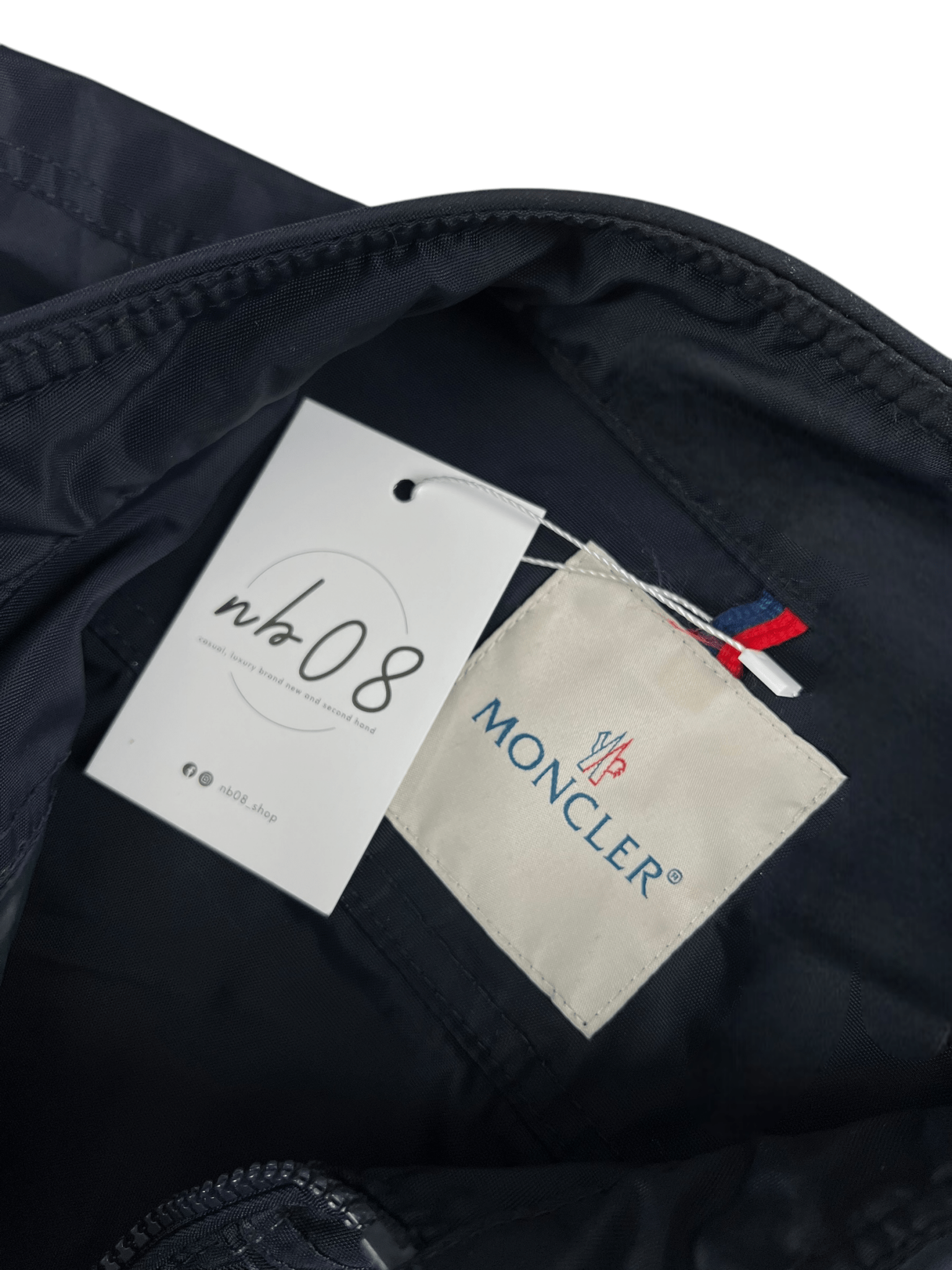 VESTE MONCLER LAURIER - NB08 SHOP