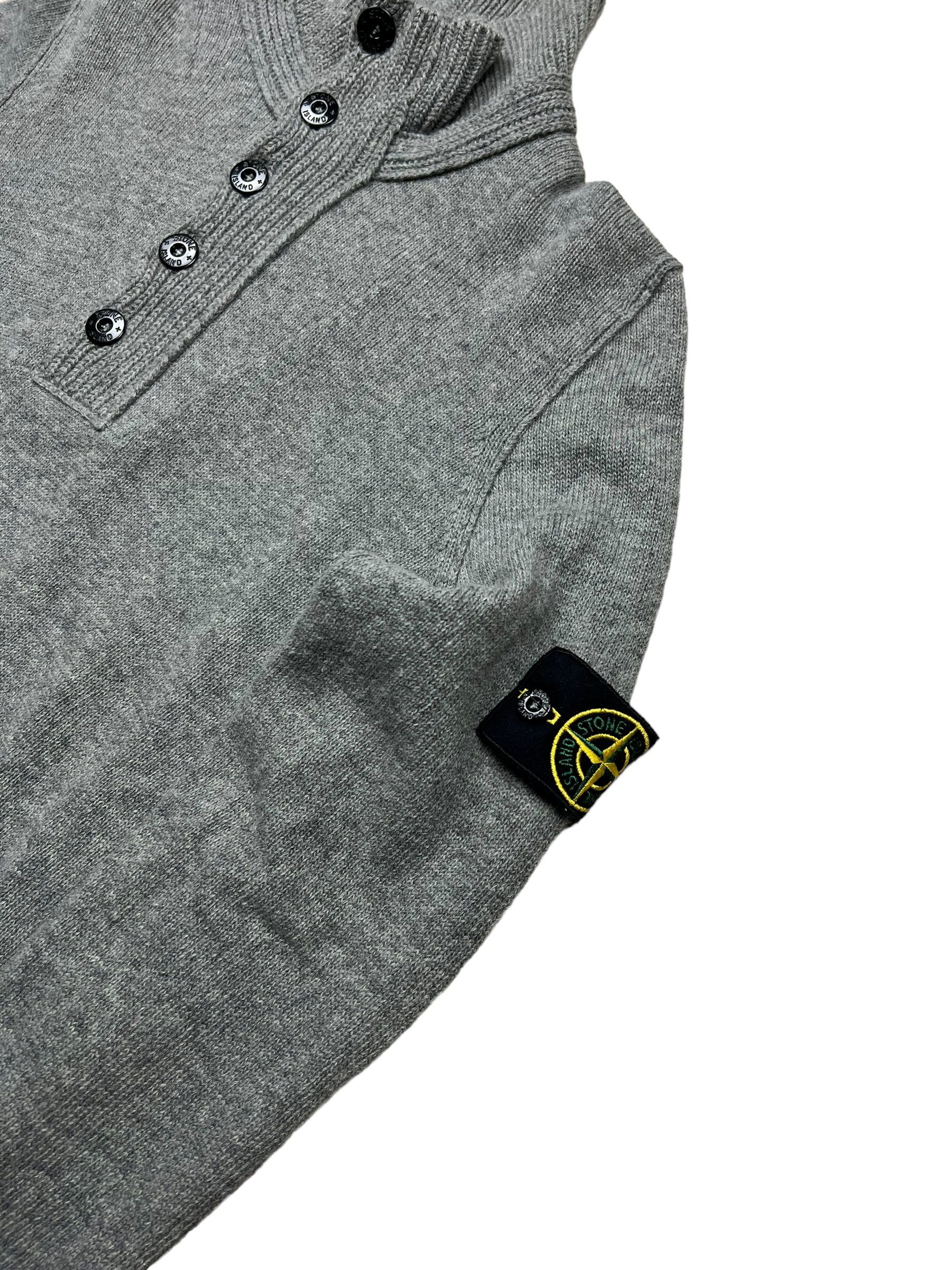 PULL STONE ISLAND