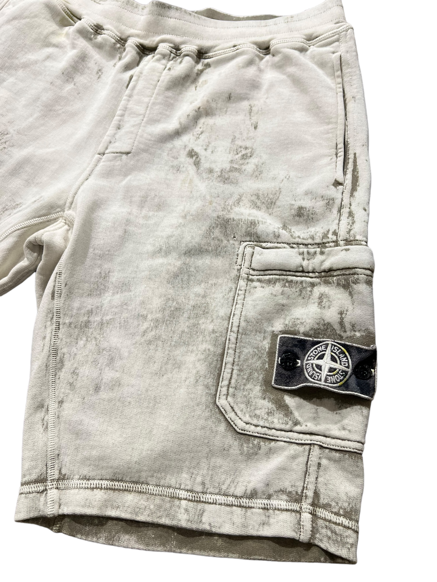 SHORT STONE ISLAND HAND CORROSION