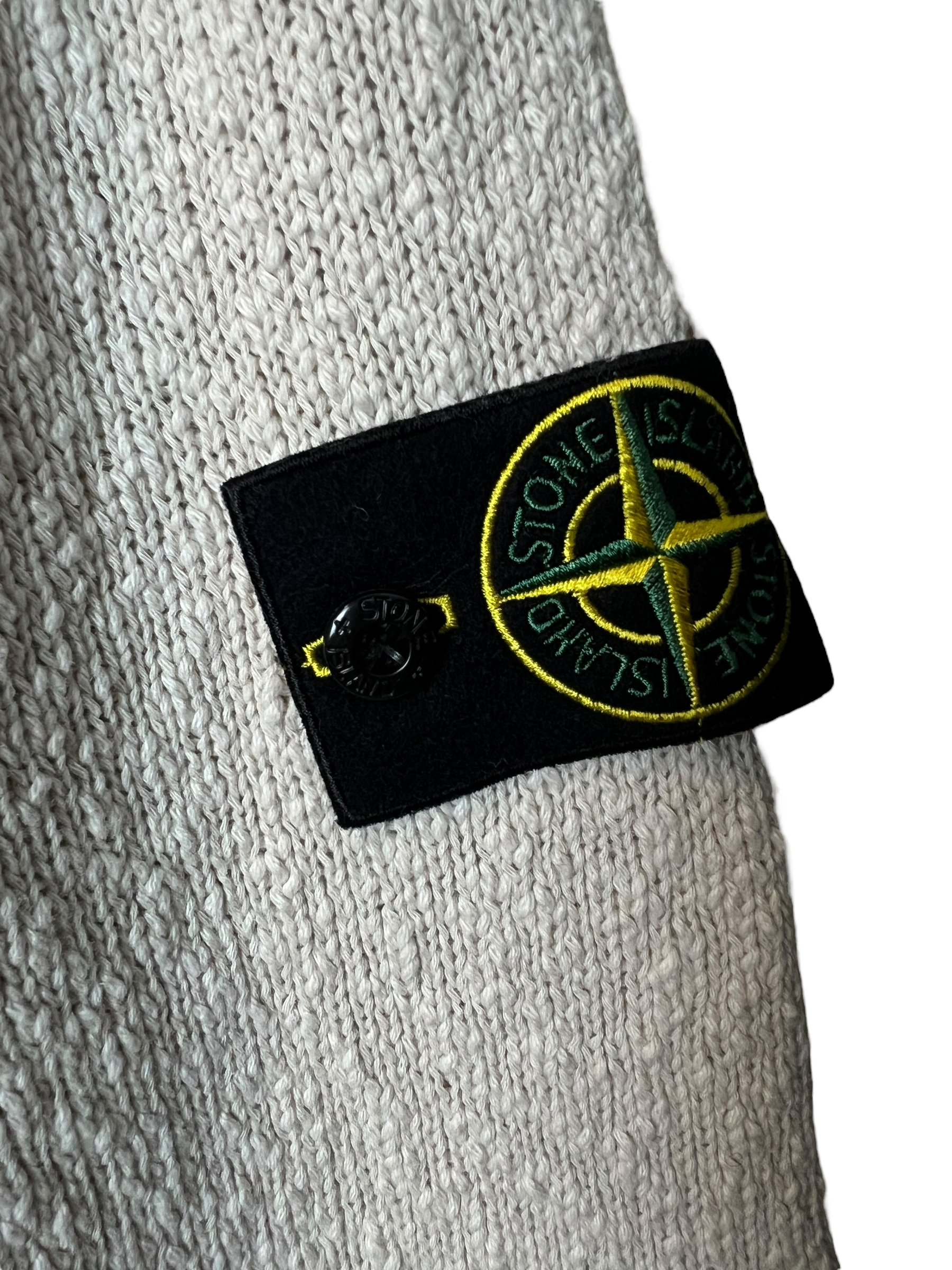 PULL ZIPPÉ STONE ISLAND - NB08